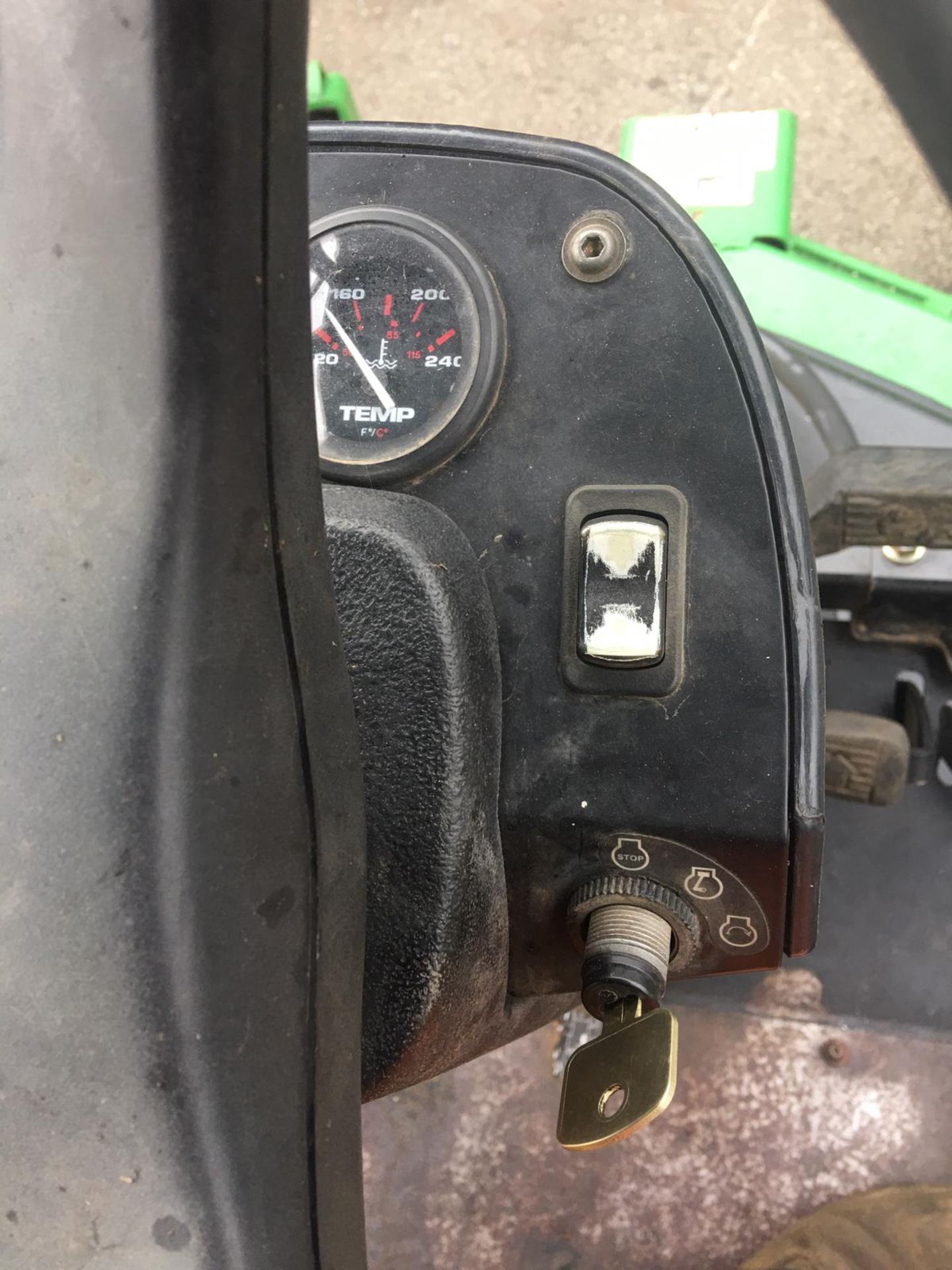 JOHN DEERE 1600 WIDE AREA TURBO BATWING RIDE ON LAWN MOWER, CRUISE CONTROL, RUNS & WORKS *NO VAT* - Image 14 of 24