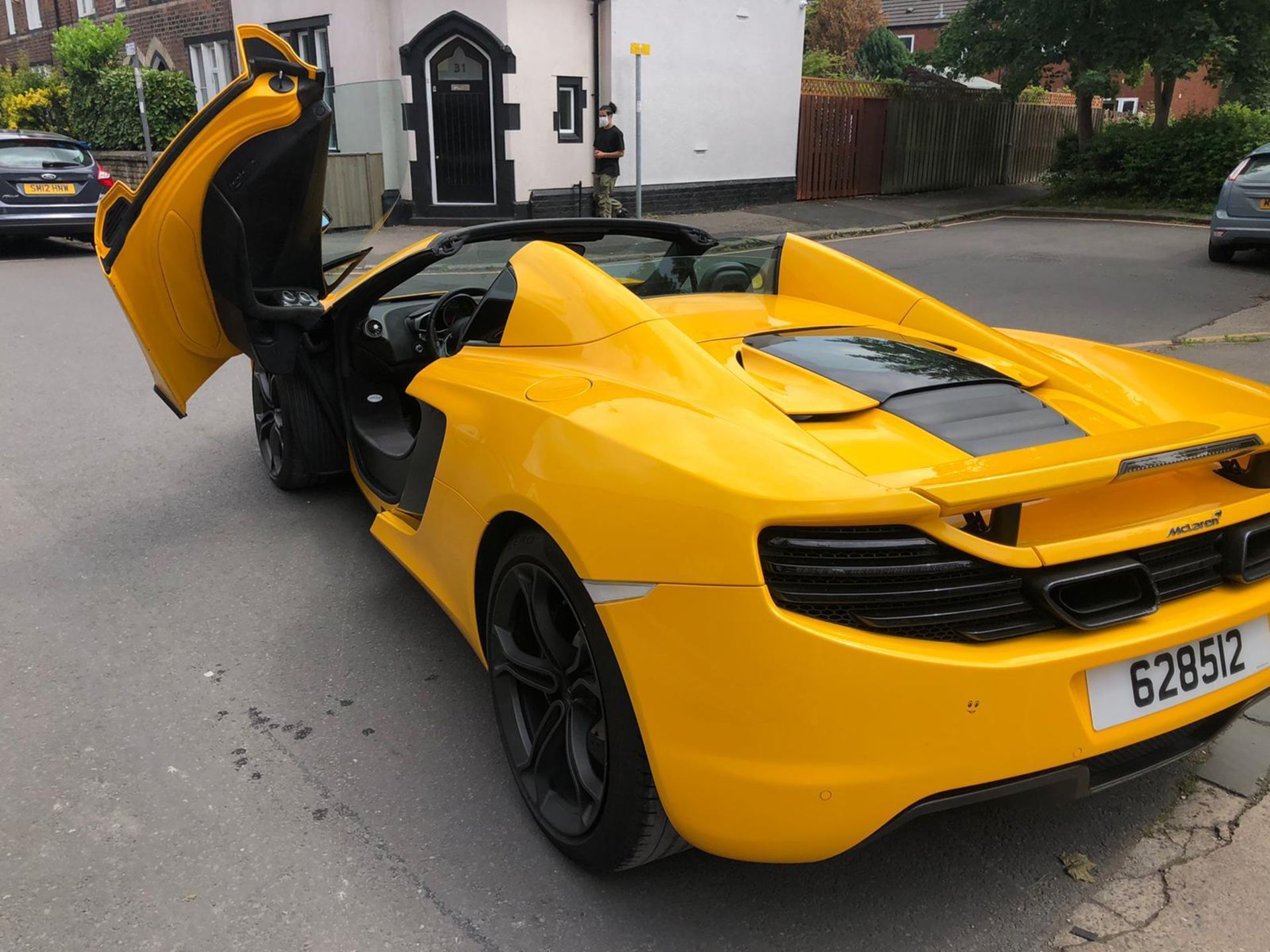 2012 MCLAREN MP4-12C SPIDER, 12,000 MILES LEFT HAND DRIVE SOLD WITH NOVA *NO VAT* - Image 4 of 13