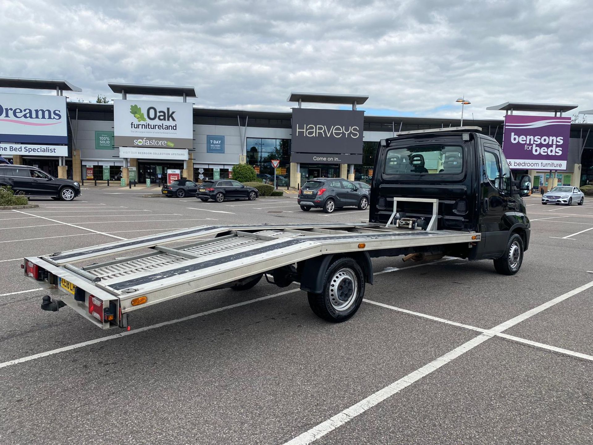 2018/18 REG IVECO DAILY 35S14 RECOVERY TRUCK 2.3 DIESEL MANUAL 135HP, SHOWING 1 FORMER KEEPER - Image 4 of 8