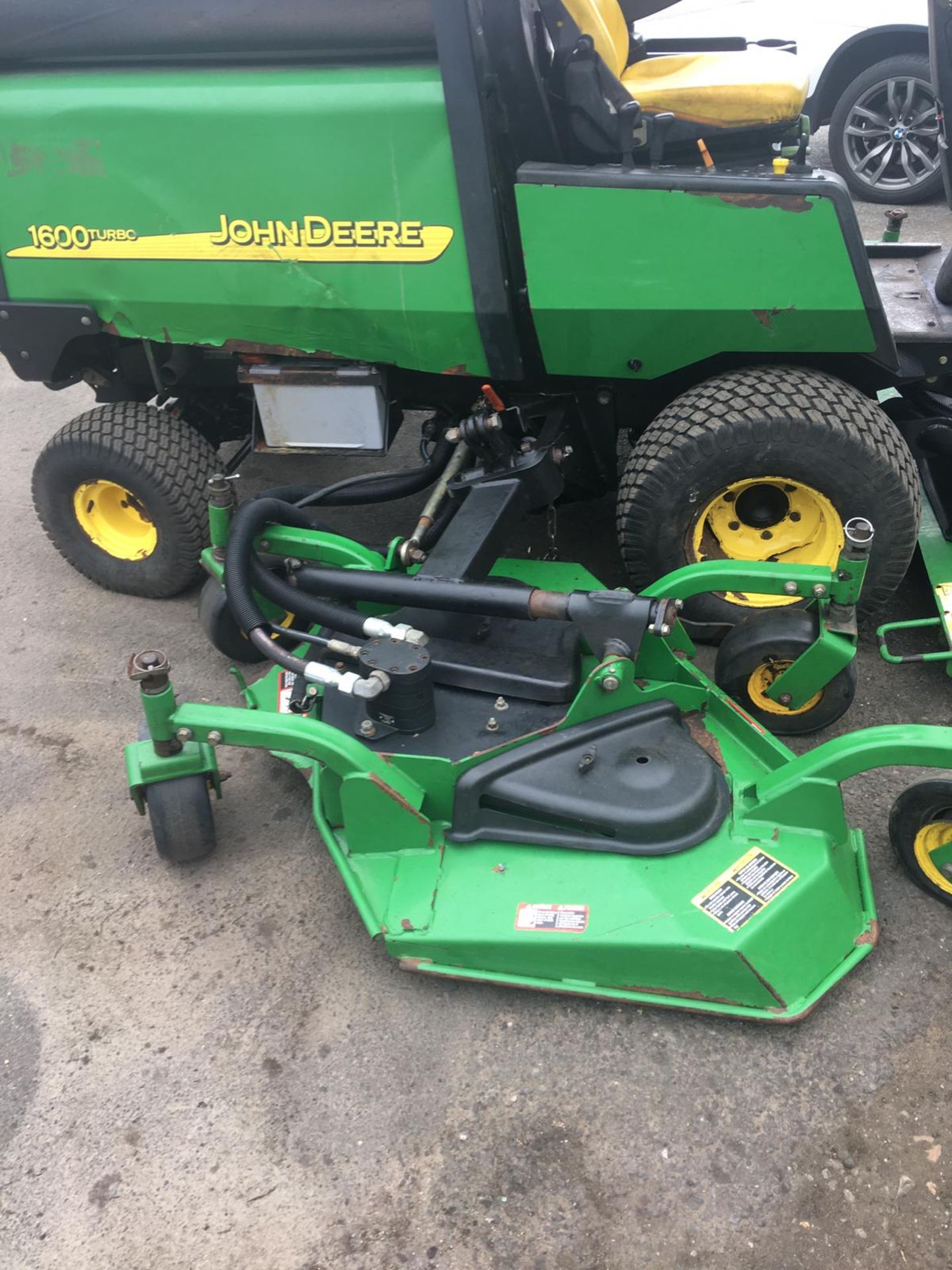 JOHN DEERE 1600 WIDE AREA TURBO BATWING RIDE ON LAWN MOWER, CRUISE CONTROL, RUNS & WORKS *NO VAT* - Image 7 of 24
