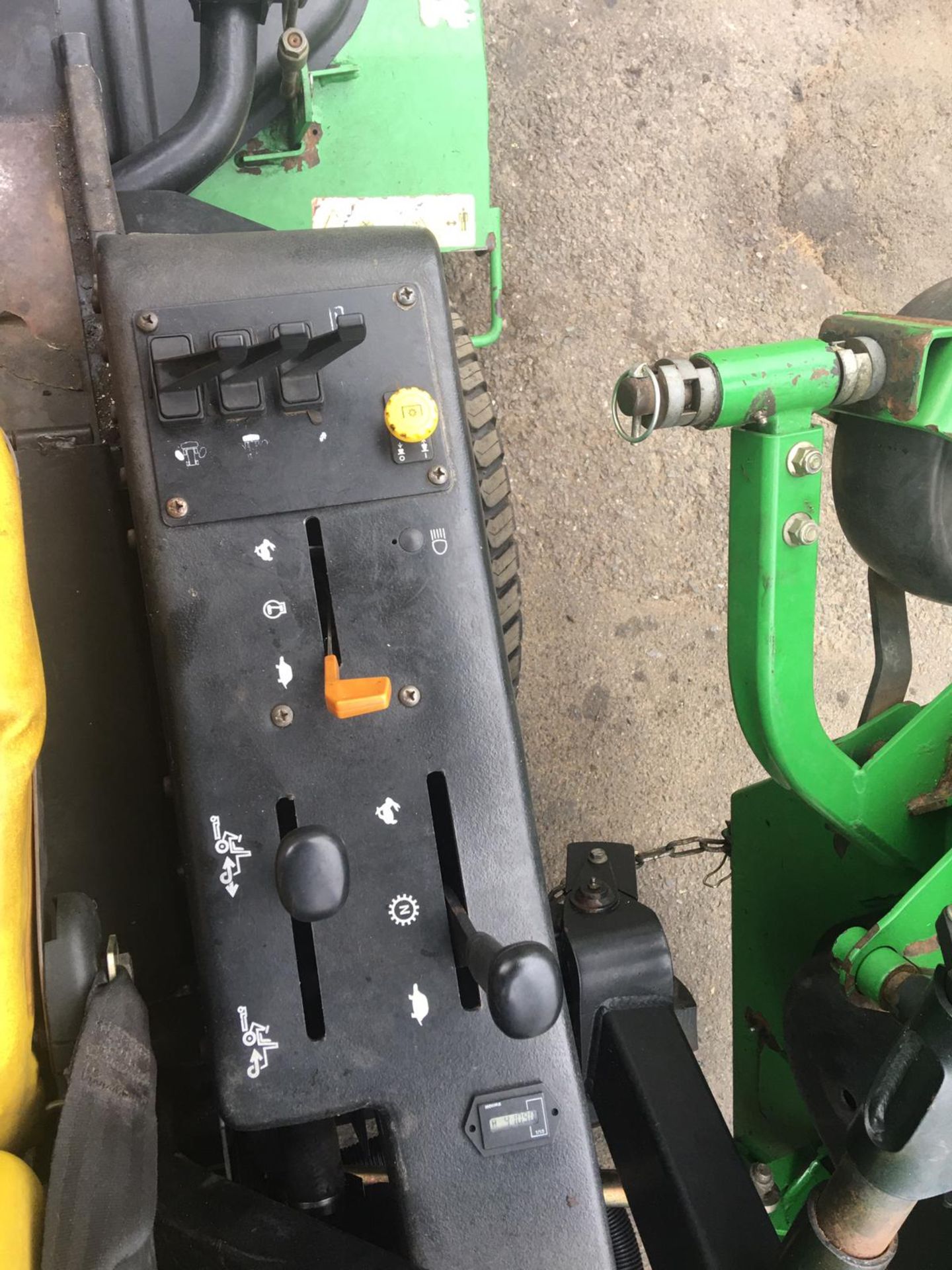 JOHN DEERE 1600 WIDE AREA TURBO BATWING RIDE ON LAWN MOWER, CRUISE CONTROL, RUNS & WORKS *NO VAT* - Image 16 of 24
