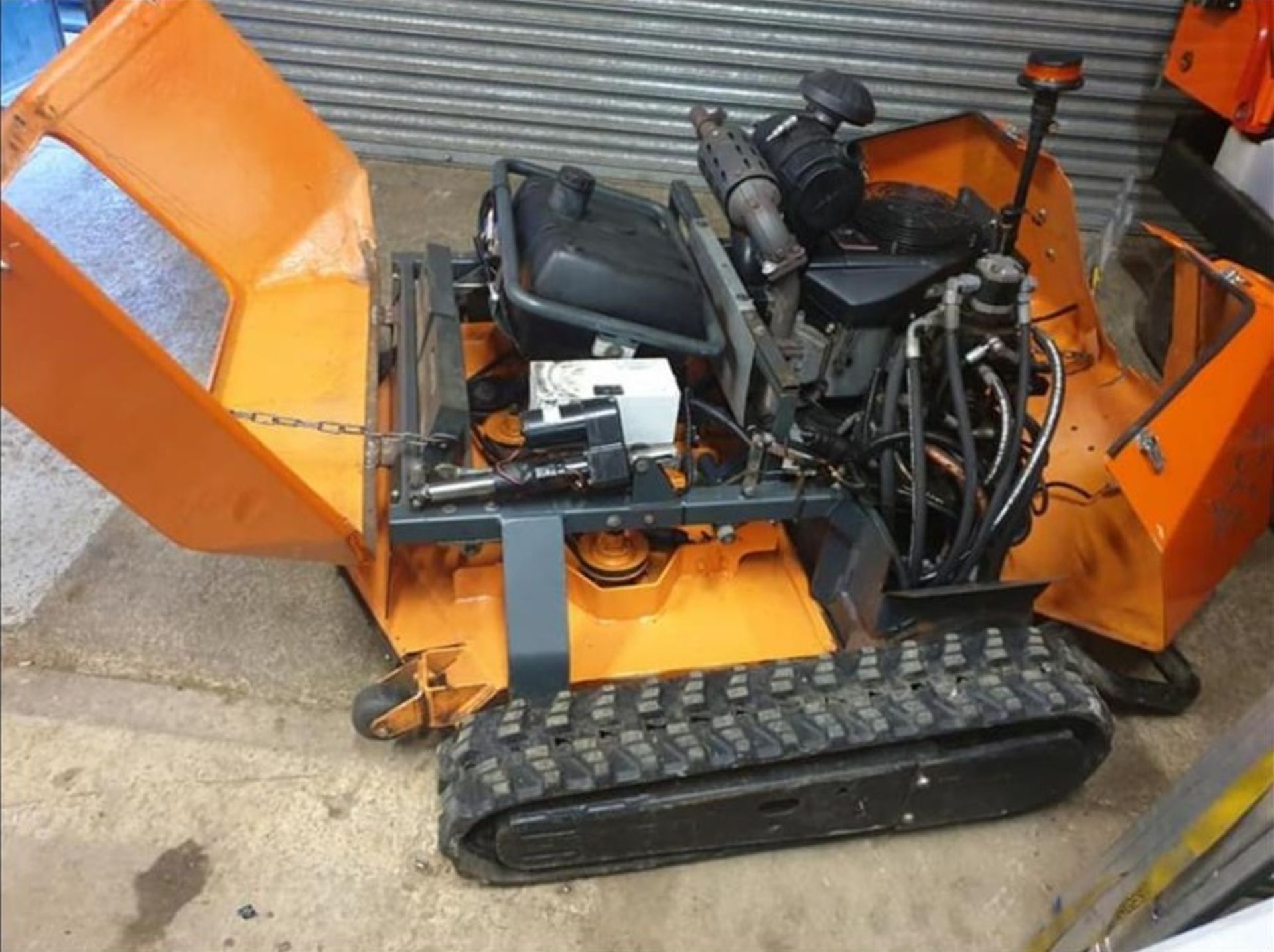 2009 SCAG ROBO ONE, ROBOTIC BANK MOWER, RUNS, DRIVES AND CUTS, 25HP KAWASAKI ENGINE no vat - Image 2 of 6