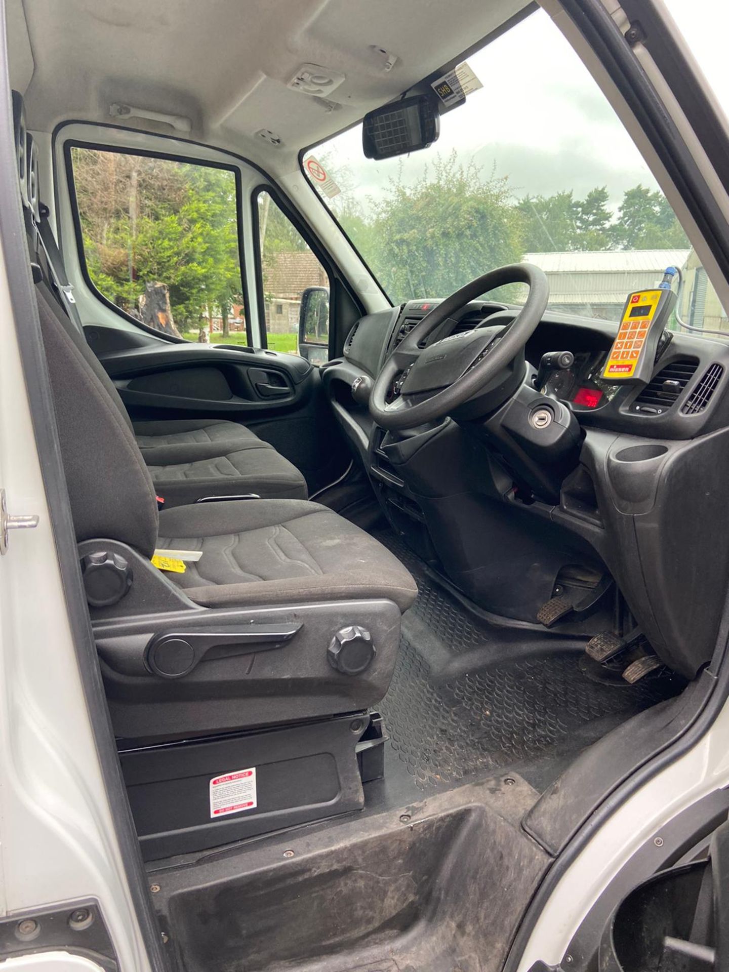 2017/17 REG IVECO DAILY 35C13 2.3 DIESEL 130BHP DROPSIDE LORRY, SHOWING 0 FORMER KEEPERS *PLUS VAT* - Image 8 of 8