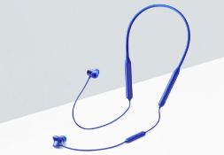 BRAND NEW SEALED ONEPLUS BULLETS WIRELESS Z BLUE IN EAR HEADPHONES *NO VAT*
