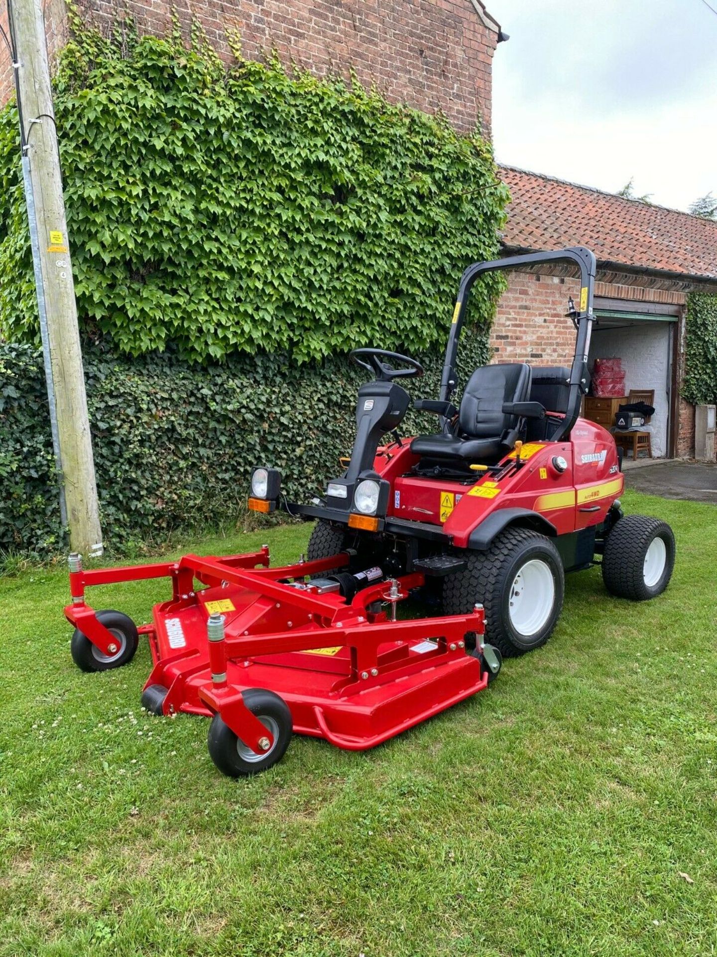 SHIBAURA CM374 UPFRONT ROTARY MOWER, 37HP, BRAND NEW 60" CUT DECK NEVER USED, DIESEL, YEAR 2014 - Image 6 of 7