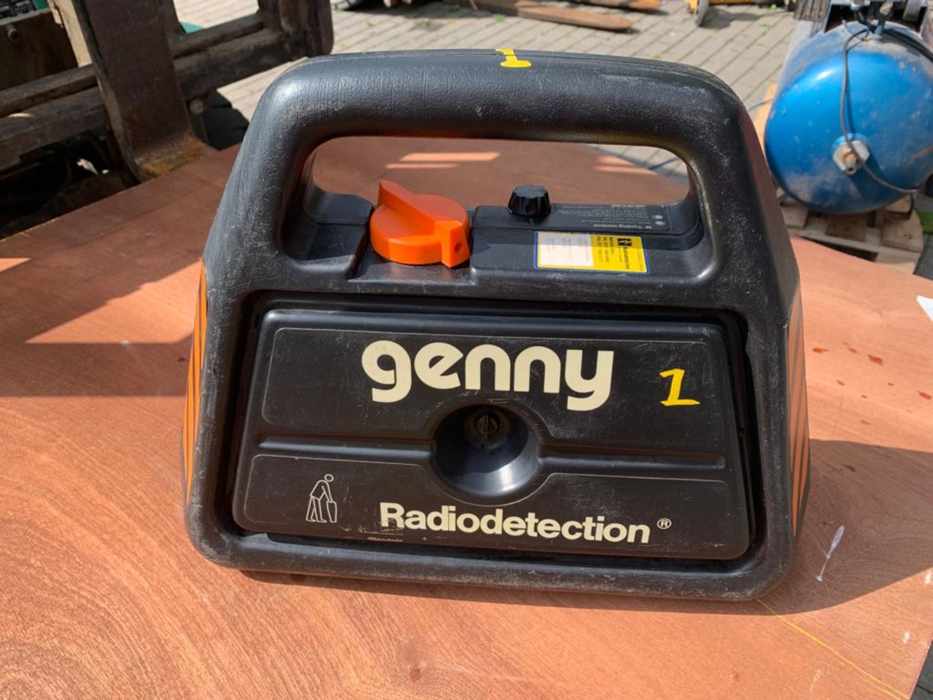 GENNY 1506 RADIO-DETECTION SIGNAL GENERATOR, IN WORKING ORDER *PLUS VAT* - Image 2 of 7