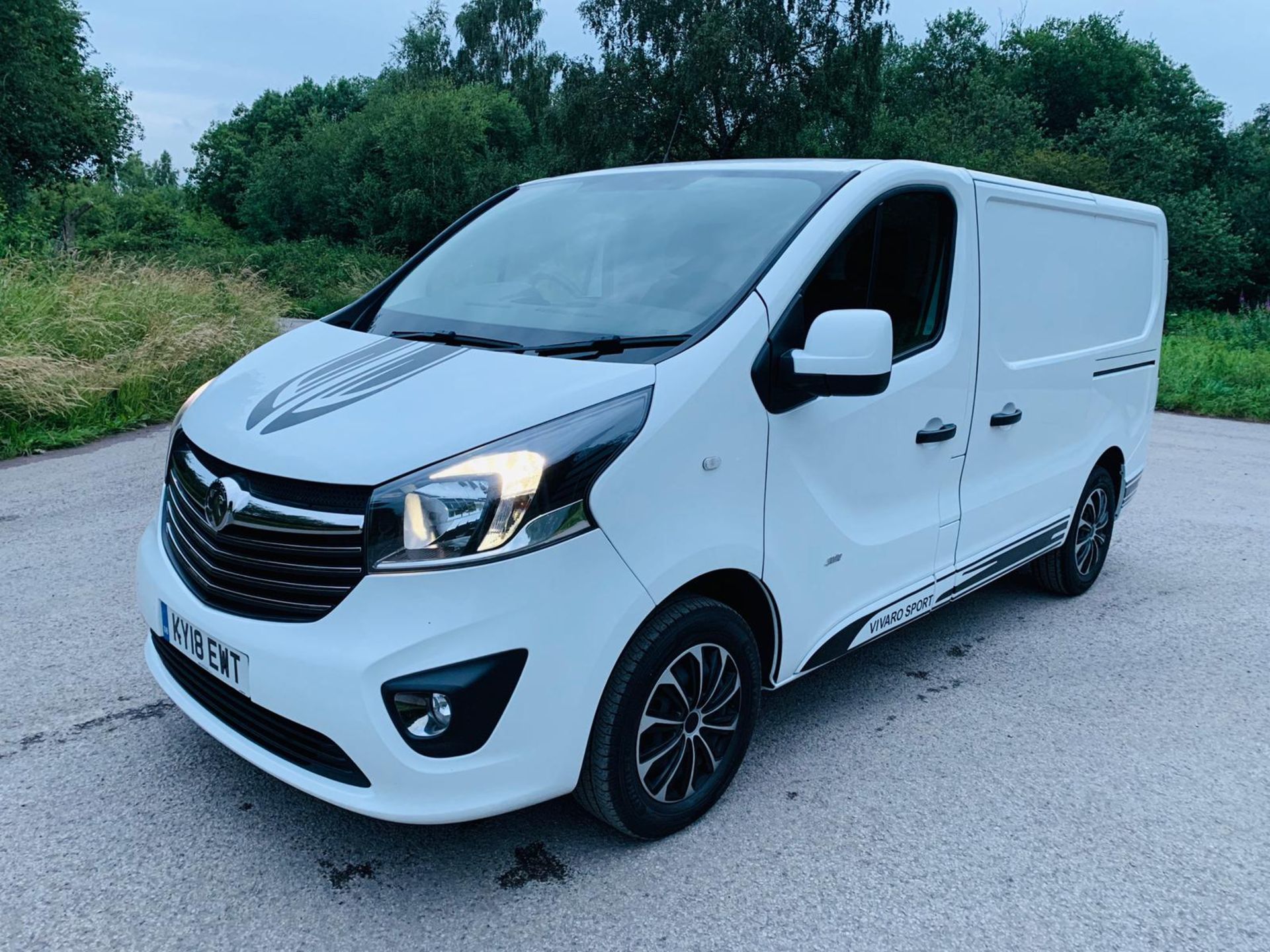 2018/18 REG VAUXHALL VIVARO L1H1 2700 SPORTIVE CDTI 1.6 PANEL VAN 120 BHP, SHOWING 0 FORMER KEEPERS - Image 3 of 21