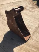 DIGGER BUCKET, NO TEETH - 50MM PINS *NO VAT*