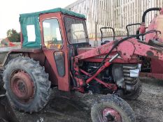 MASSEY FERGUSON 165 TRACTOR, C/W FRONT LOADER ATTACHMENT, RUNS AND WORKS *PLUS VAT*