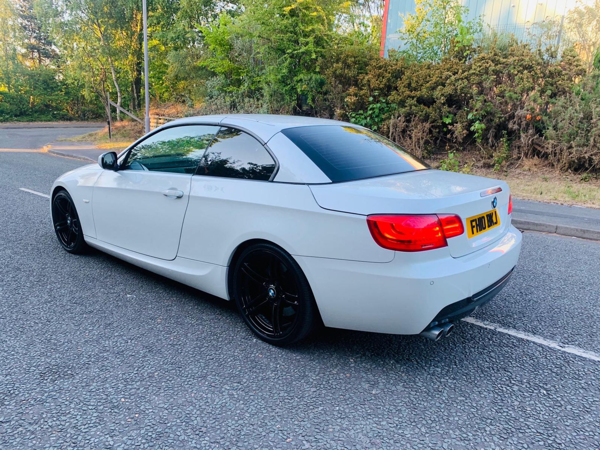 2010/10 REG BMW 330D M SPORT 3.0 DIESEL AUTOMATIC WHITE CONVERTIBLE *NO VAT* - Image 5 of 21