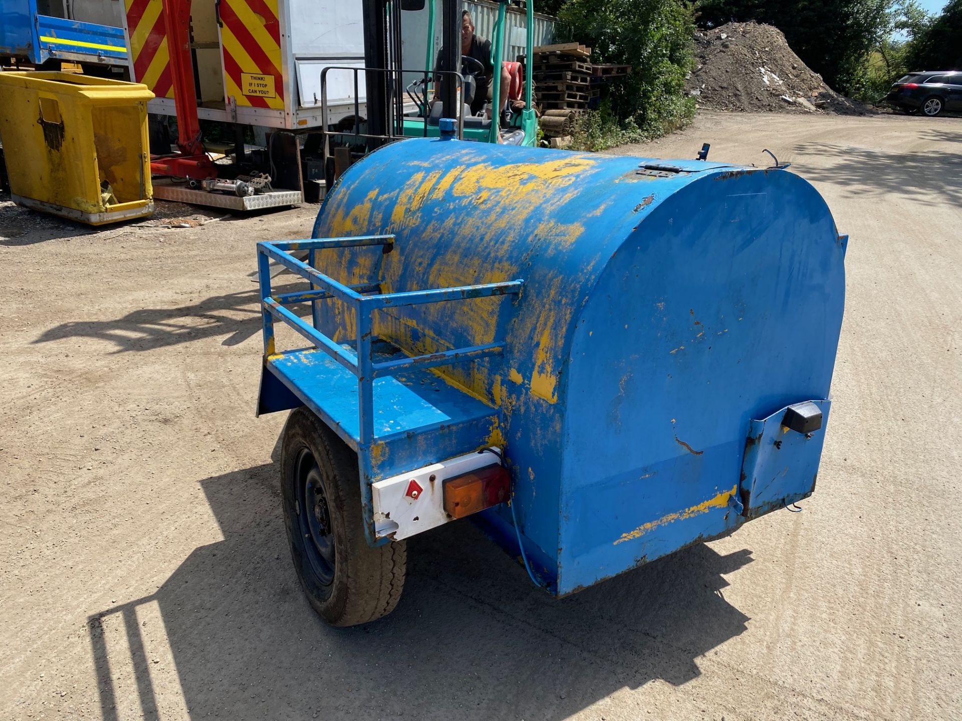 SITE TOW WATER BOWSER *PLUS VAT* - Image 2 of 4