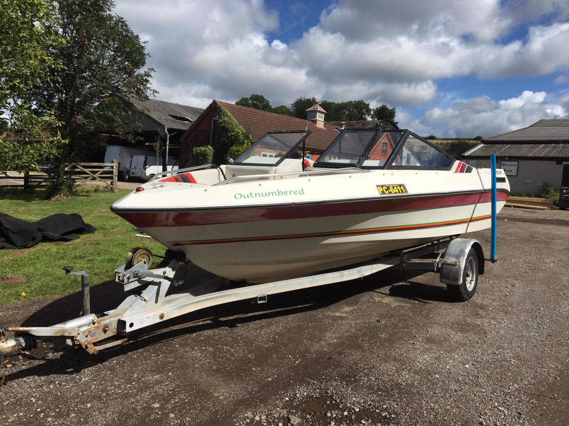 BAYLINER 175 BOW RIDE NICE CLEAN TIDY BOAT, COMES WITH TRAILER AND LIGHT BOARD *NO VAT* - Image 2 of 13