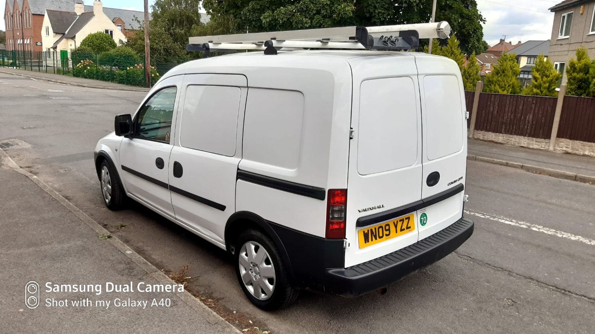 2009/09 REG VAUXHALL COMBO 2000 CDTI 1.25 DIESEL CAR DERIVED VAN, SHOWING 0 FORMER KEEPERS *NO VAT* - Image 3 of 9