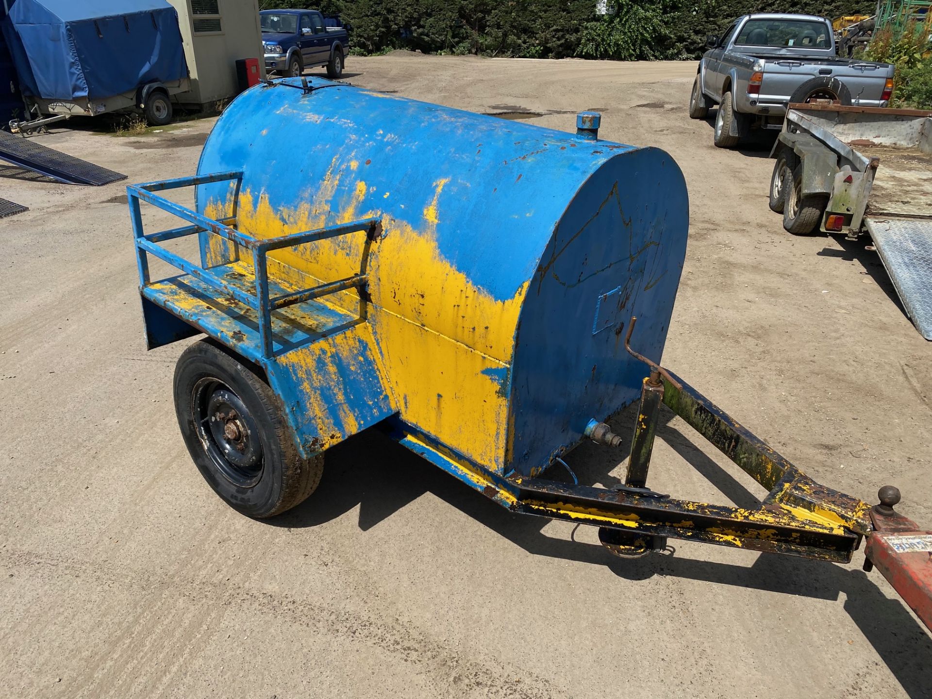 SITE TOW WATER BOWSER *PLUS VAT* - Image 4 of 4