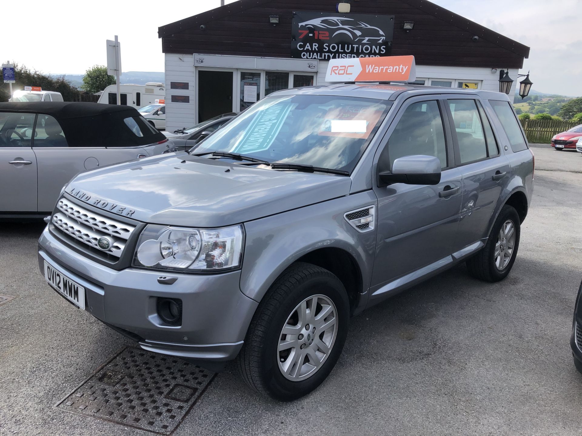 2012/12 REG LAND ROVER FREELANDER XS SD4 AUTO 2.2 DIESEL GREY, SHOWING 2 FORMER KEEPERS *NO VAT* - Image 3 of 21