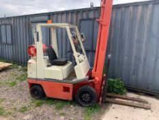 NISSAN 1.5 TON LPG GAS FORKLIFT, SIDE SHIFT, 4500MM LIFT HEIGHT, RUNS, WORKS AND LIFTS *PLUS VAT*