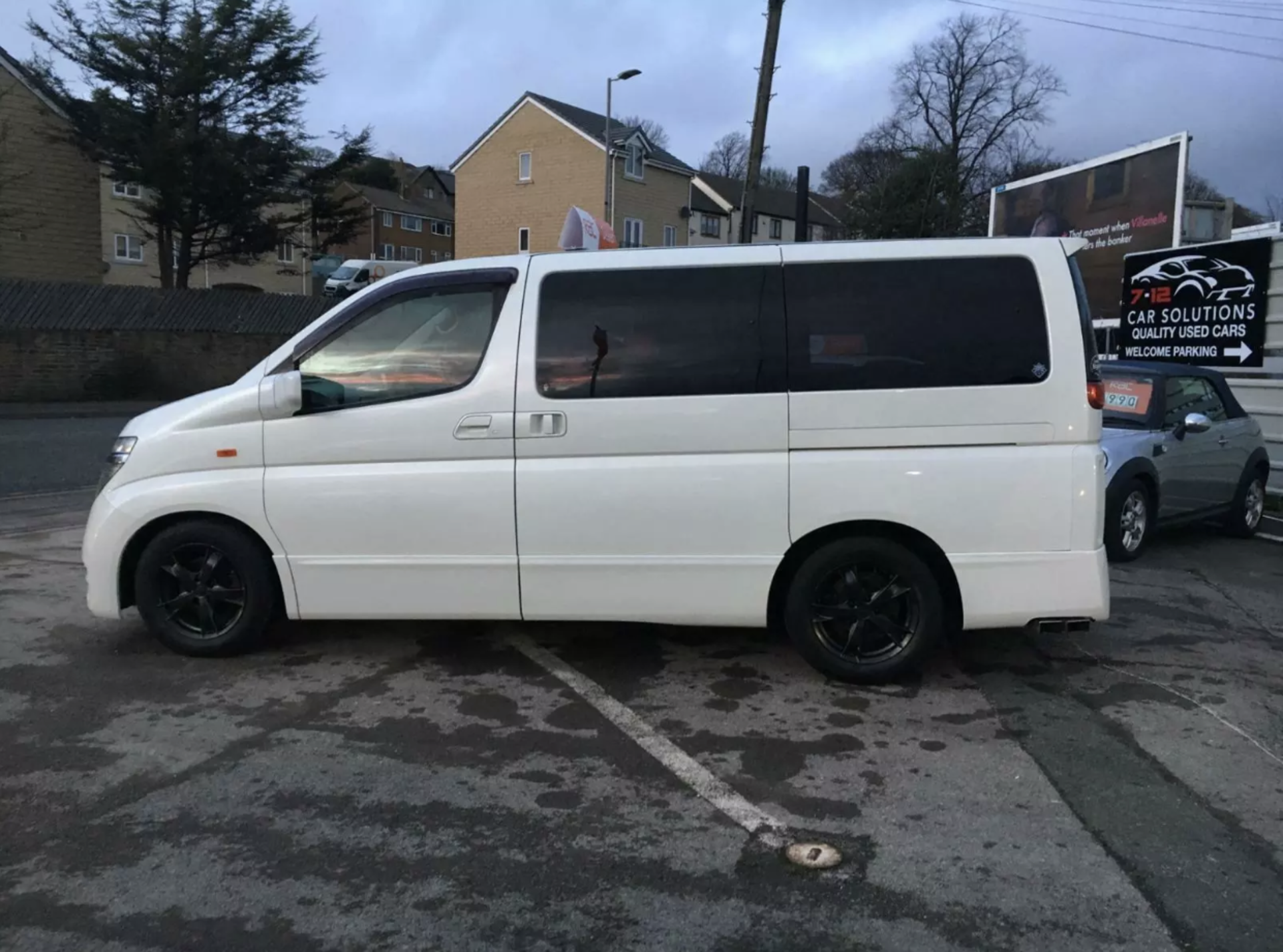 2004/04 REG NISSAN ELGRAND HIGHWAY STAR 3.5 V6 AUTOMATIC MPV 7 SEATER *NO VAT* - Image 5 of 12