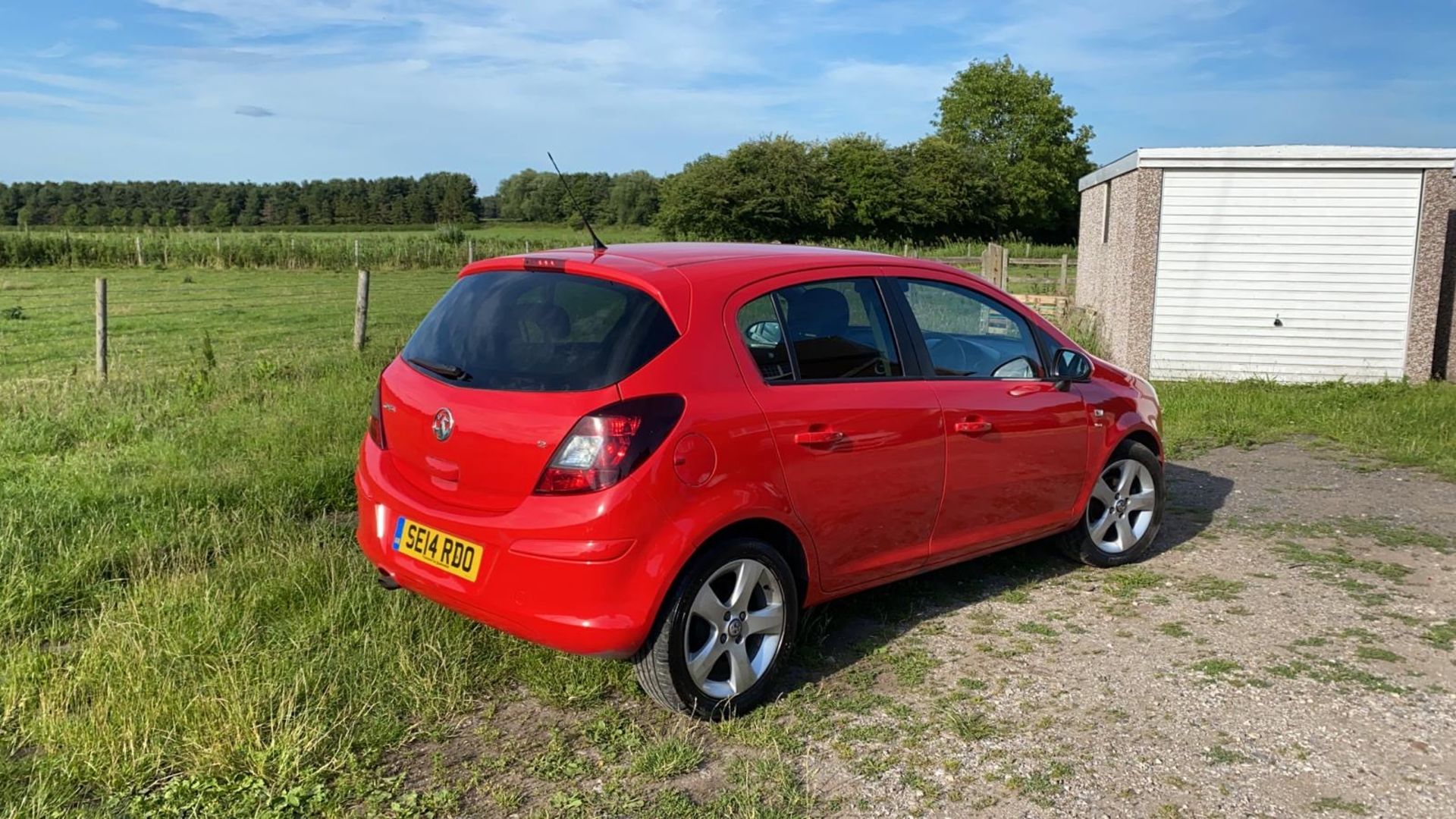 2014/14 REG VAUXHALL CORSA SXI AC ECOFLEX 1.2 PETROL RED 5DR HATCHBACK, SHOWING 2 FORMER KEEPERS - Image 7 of 12