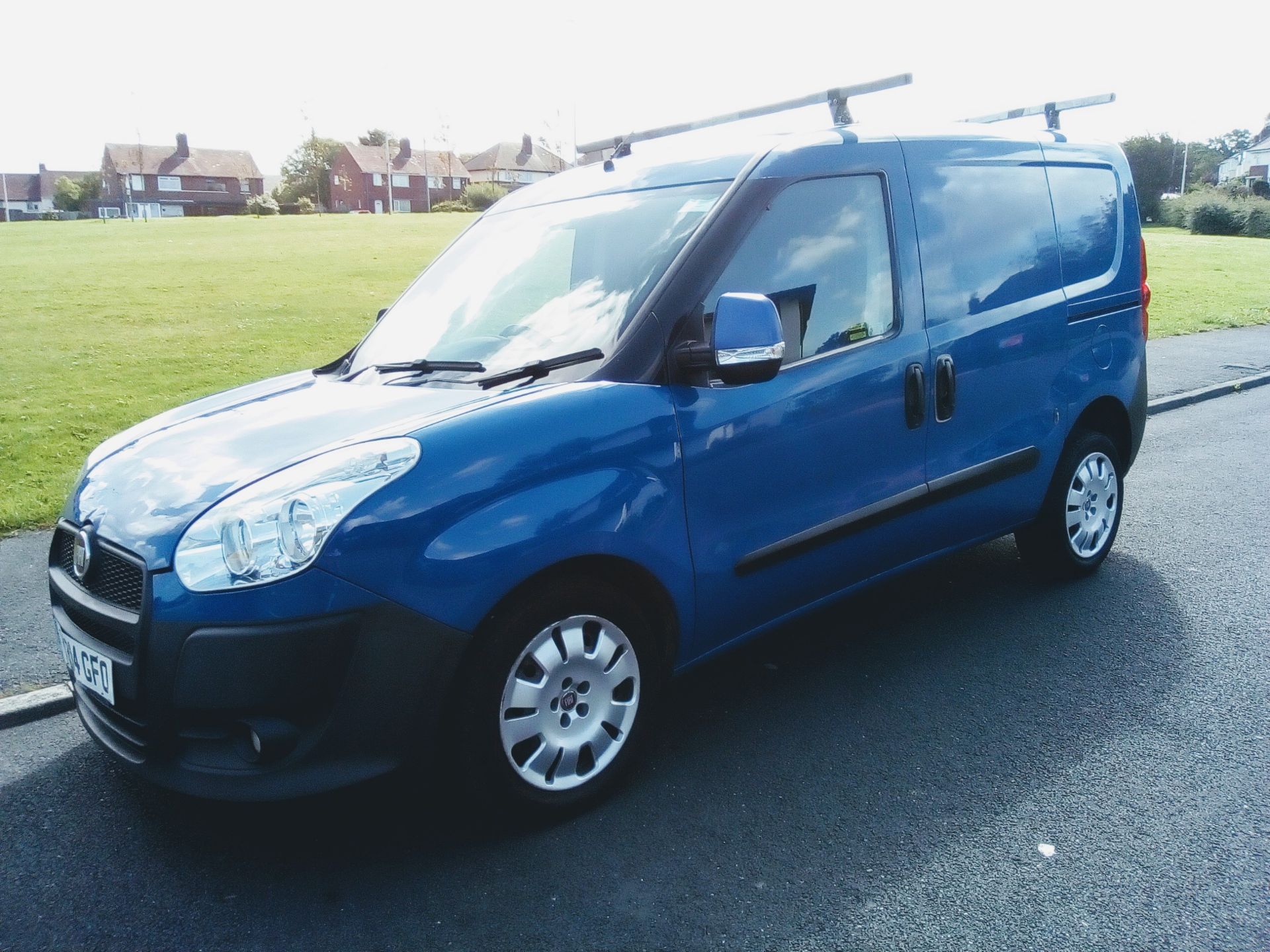 2014/14 REG FIAT DOBLO CARGO 16V SX MULTIJET 1.25 DIESEL PANEL VAN 90HP, SHOWING 3 FORMER KEEPERS - Image 2 of 7