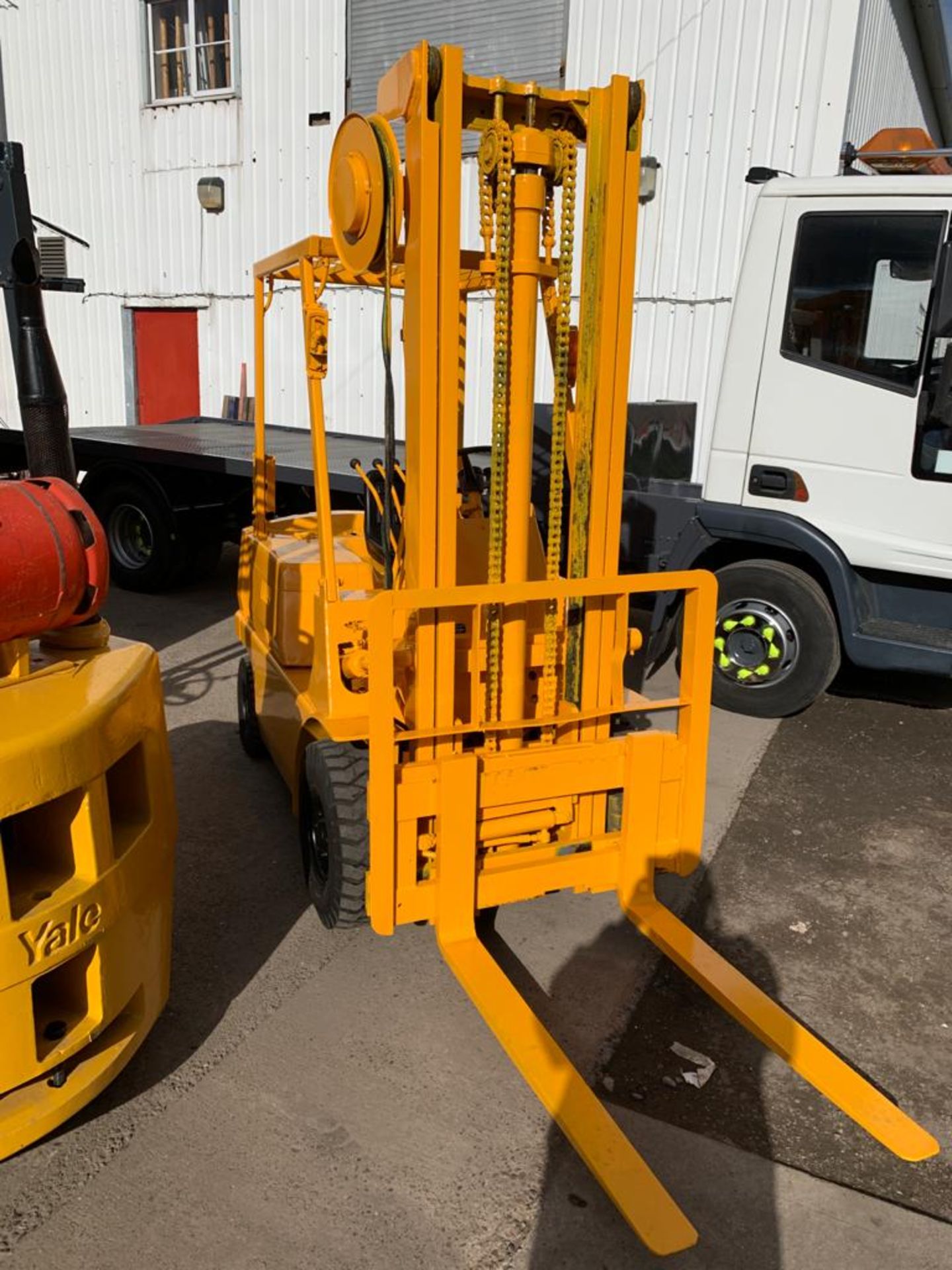 MITSUBISHI FG15 1.4 TON CAPACITY YELLOW PETROL FORKLIFT, RUNS, WORKS, LIFTS, 1694 HOURS *PLUS VAT* - Image 4 of 15