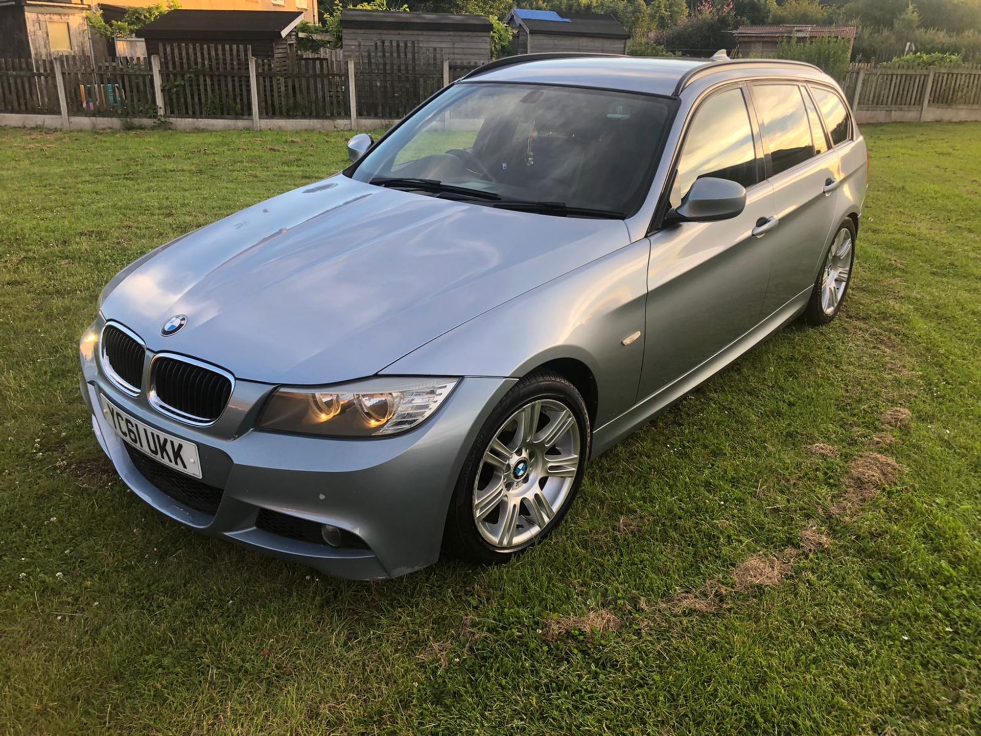 2011/61 REG BMW 3 SERIES 320D M SPORT TOURING 2.0 DIESEL 180HP ESTATE *NO VAT* - Image 2 of 13