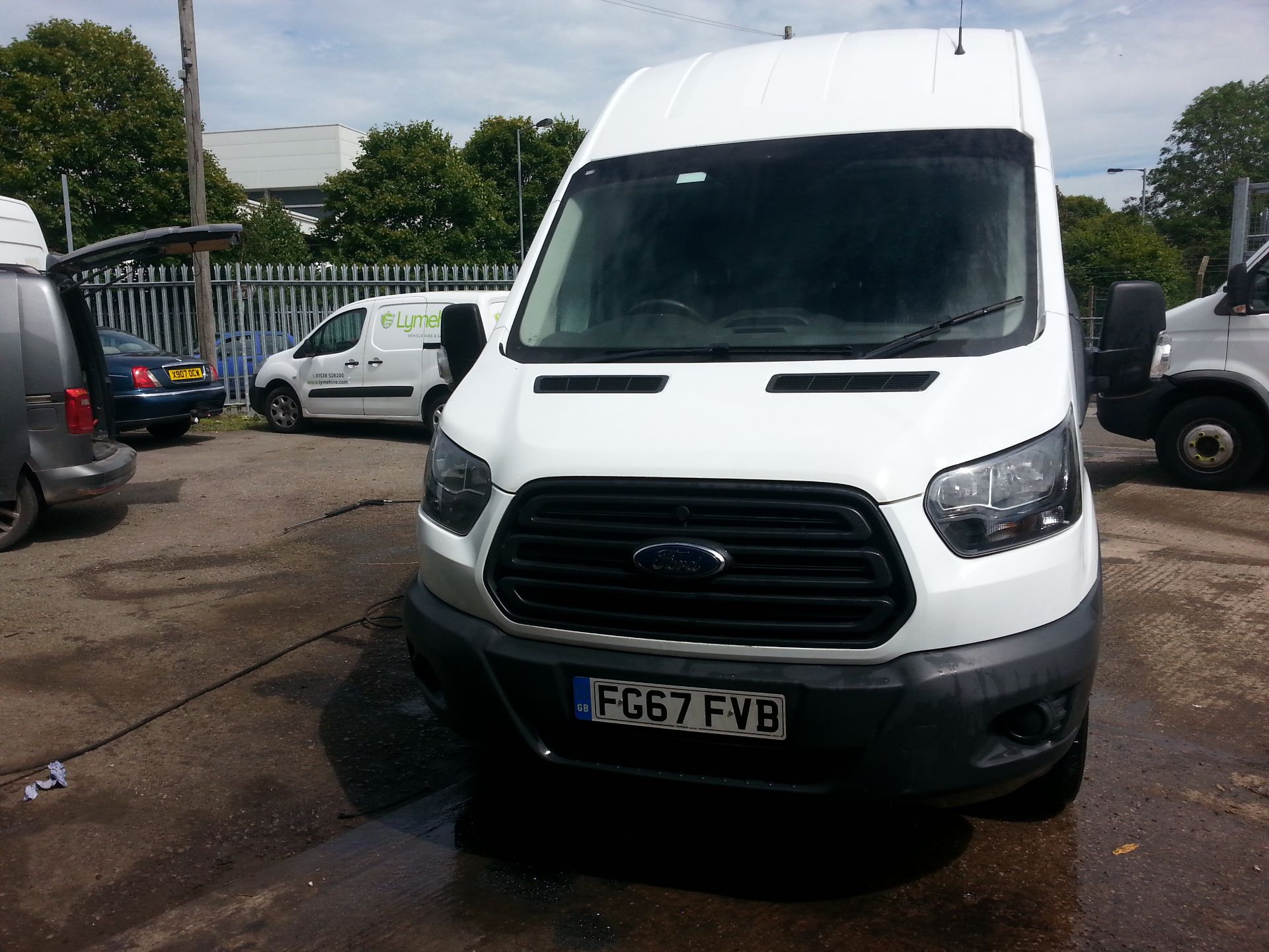 2017/67 REG FORD TRANSIT 350 L3H3 LWB 2.0 DIESEL WHITE PANEL VAN, SHOWING 1 FORMER KEEPER *PLUS VAT* - Image 2 of 11