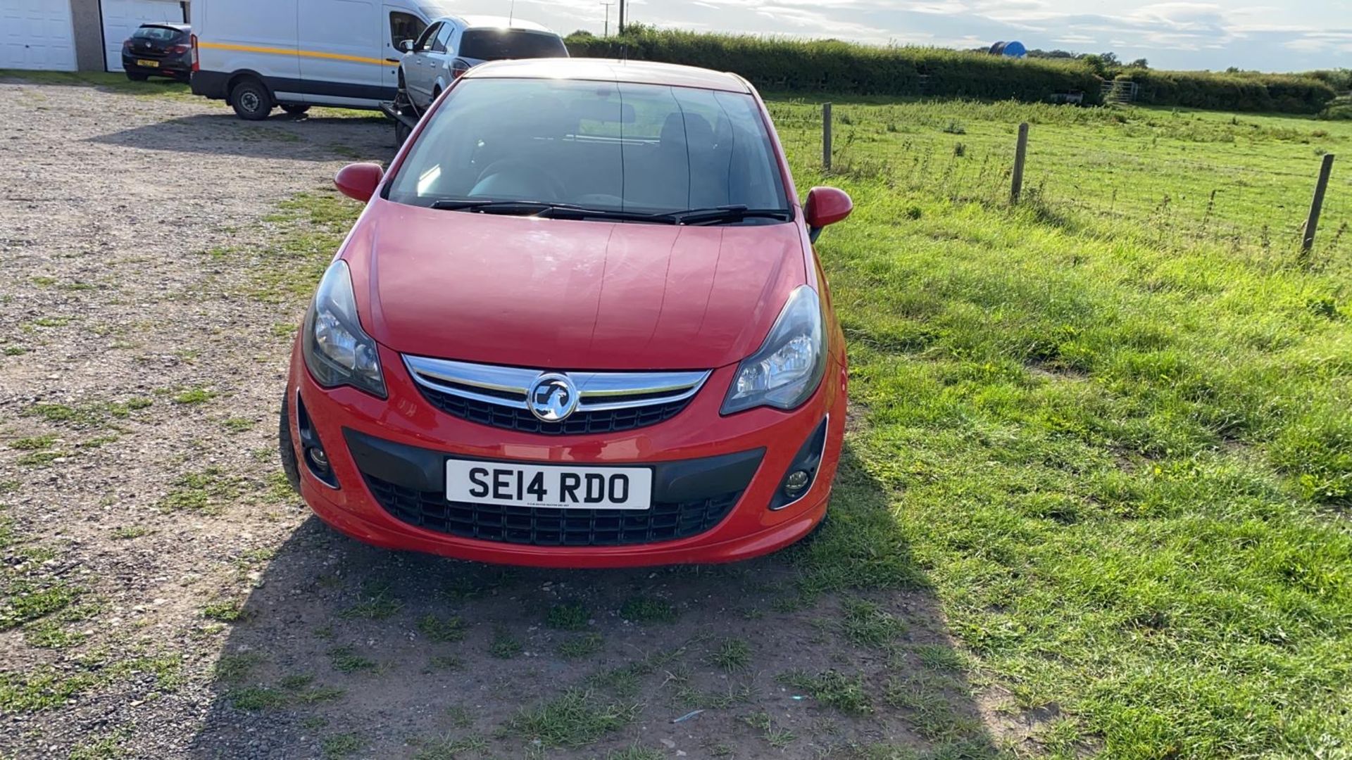 2014/14 REG VAUXHALL CORSA SXI AC ECOFLEX 1.2 PETROL RED 5DR HATCHBACK, SHOWING 2 FORMER KEEPERS - Image 2 of 12