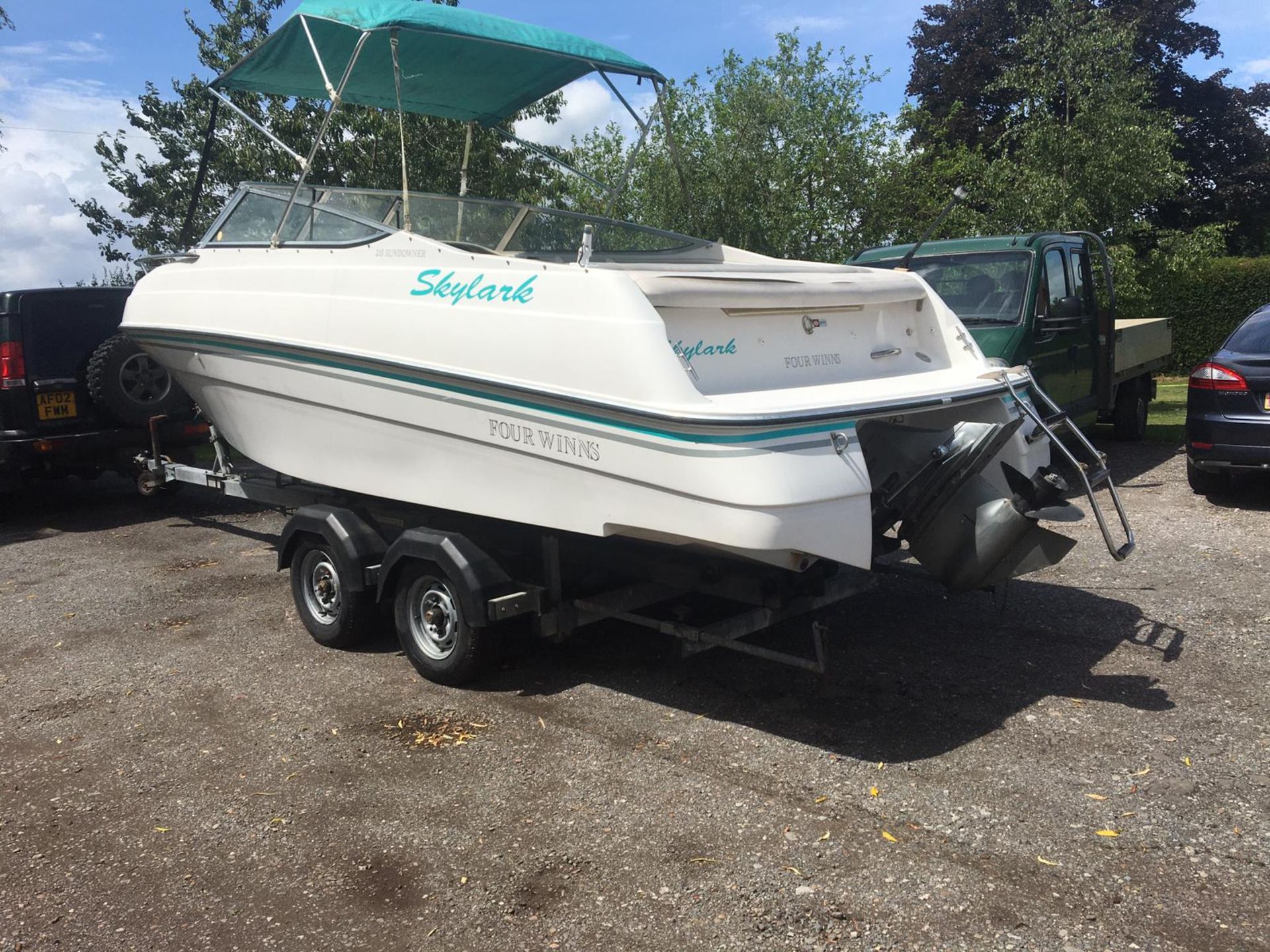 SKYLARK FOUR WINNS 215 SUNDOWNER BOAT 5.0 VOLVO PENTA SS STERNDRIVE, 460 HOURS, C/W TRAILER *NO VAT* - Image 5 of 12