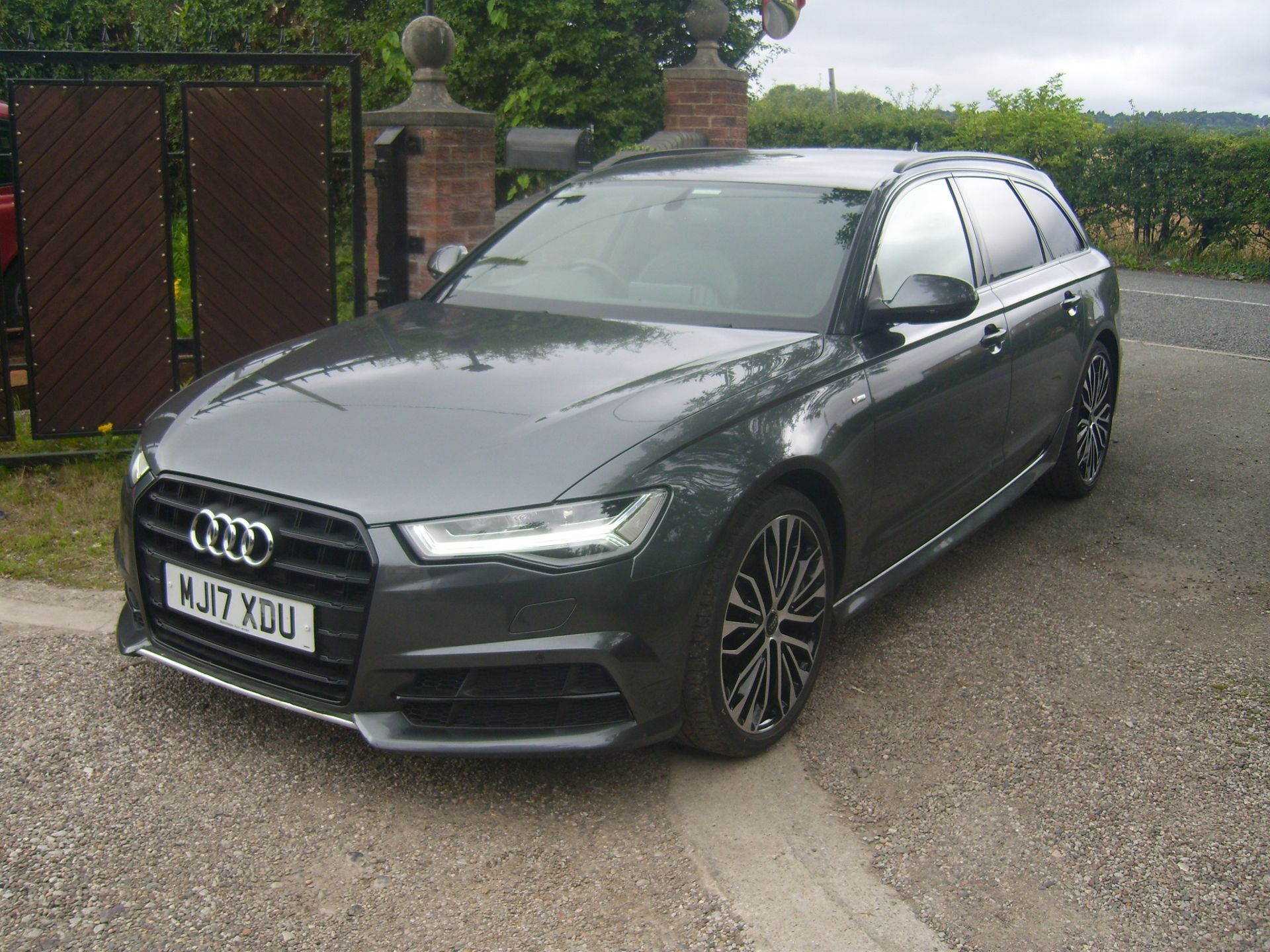 2017/17 REG AUDI A6 S LINE BLACK EDITION TDI ULTRA 2.0 DIESEL GREY ESTATE, SHOWING 1 FORMER KEEPER - Image 3 of 14