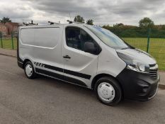 2016/16 REG VAUXHALL VIVARO 2700 L1H1 CDTI ECOFLEX 1.6 DIESEL SILVER PANEL VAN 90HP *NO VAT*