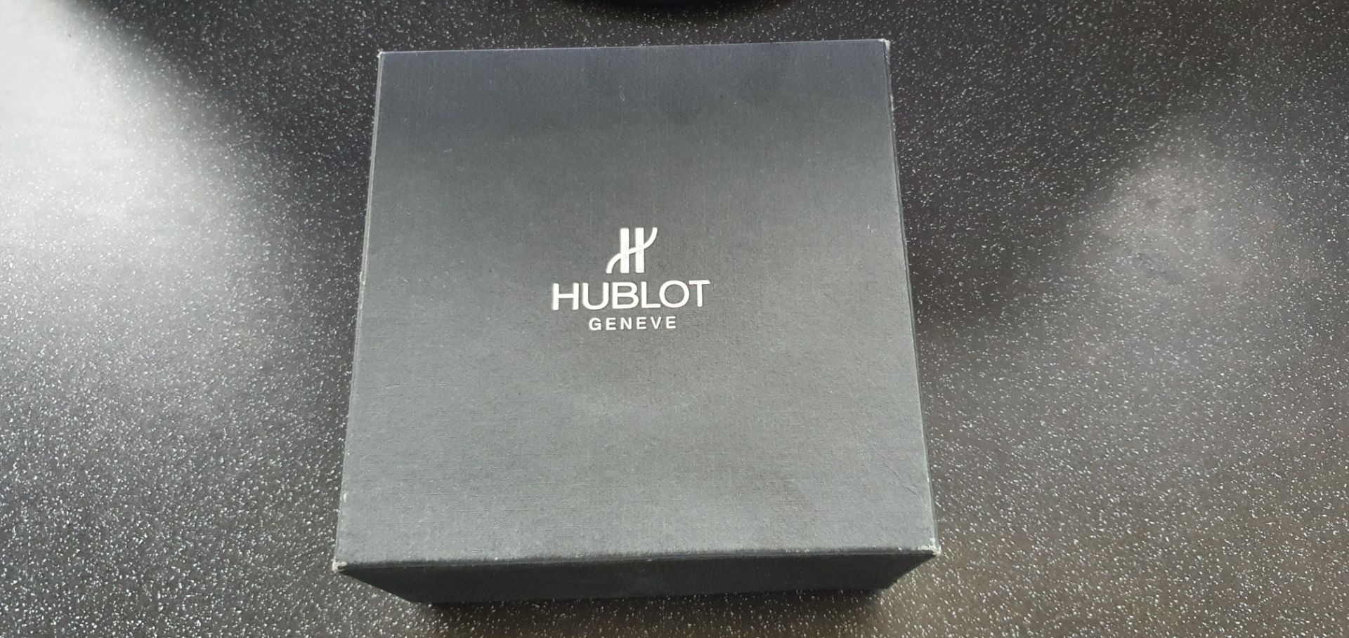 Hublot King Power Limited Edition Foudroyante Black - Assume not Genuine - Box & Booklets included - Image 2 of 12