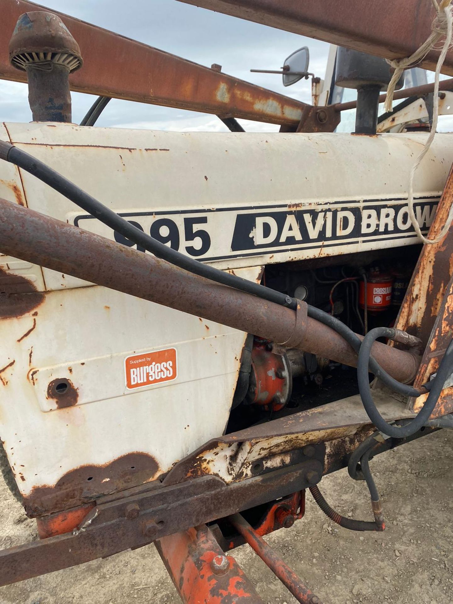 DAVID BROWN 995 LOADER TRACTOR, RUNS AND DRIVES, SHOWING 3649 HOURS *NO VAT* - Image 5 of 7