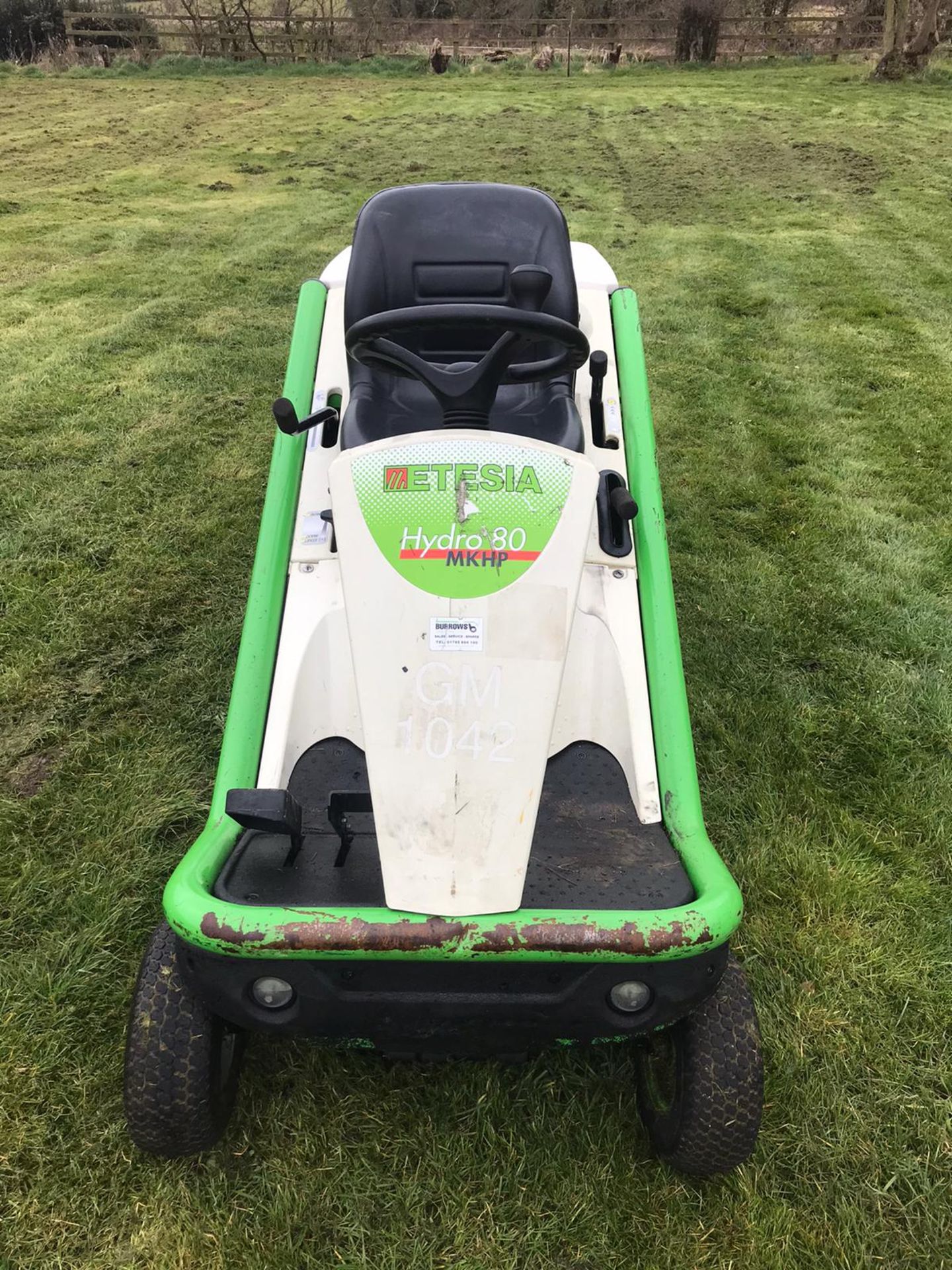 2016 ETESIA HYDRO 80 MKHP3 RIDE ON LAWN MOWER, RUNS, DRIVES AND CUTS *PLUS VAT* - Image 2 of 5