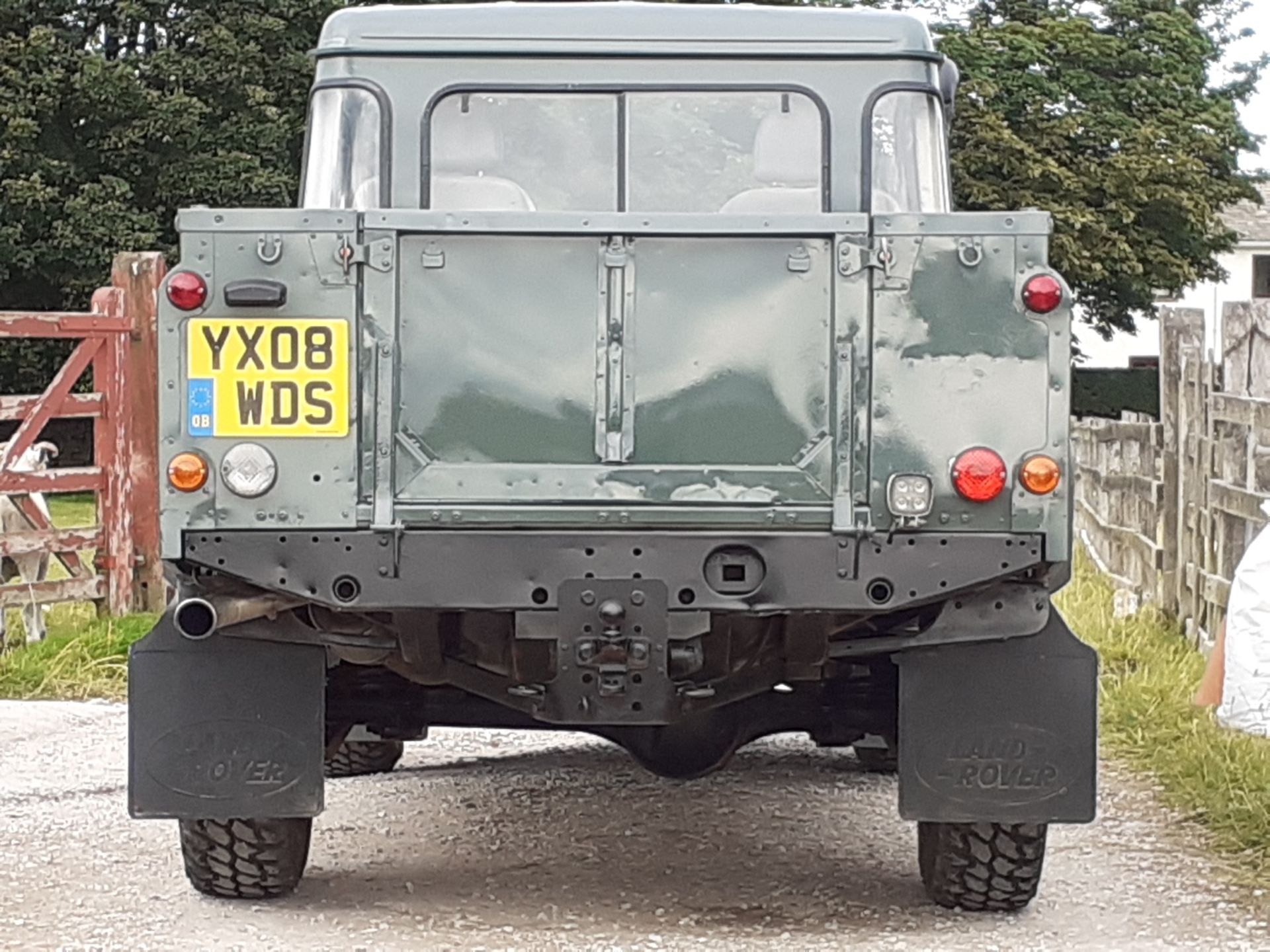 2008/08 REG LAND ROVER DEFENDER 110 SINGLE CAB LWB PICK-UP 2.4 DIESEL, SHOWING 2 FORMER KEEPERS - Image 8 of 11