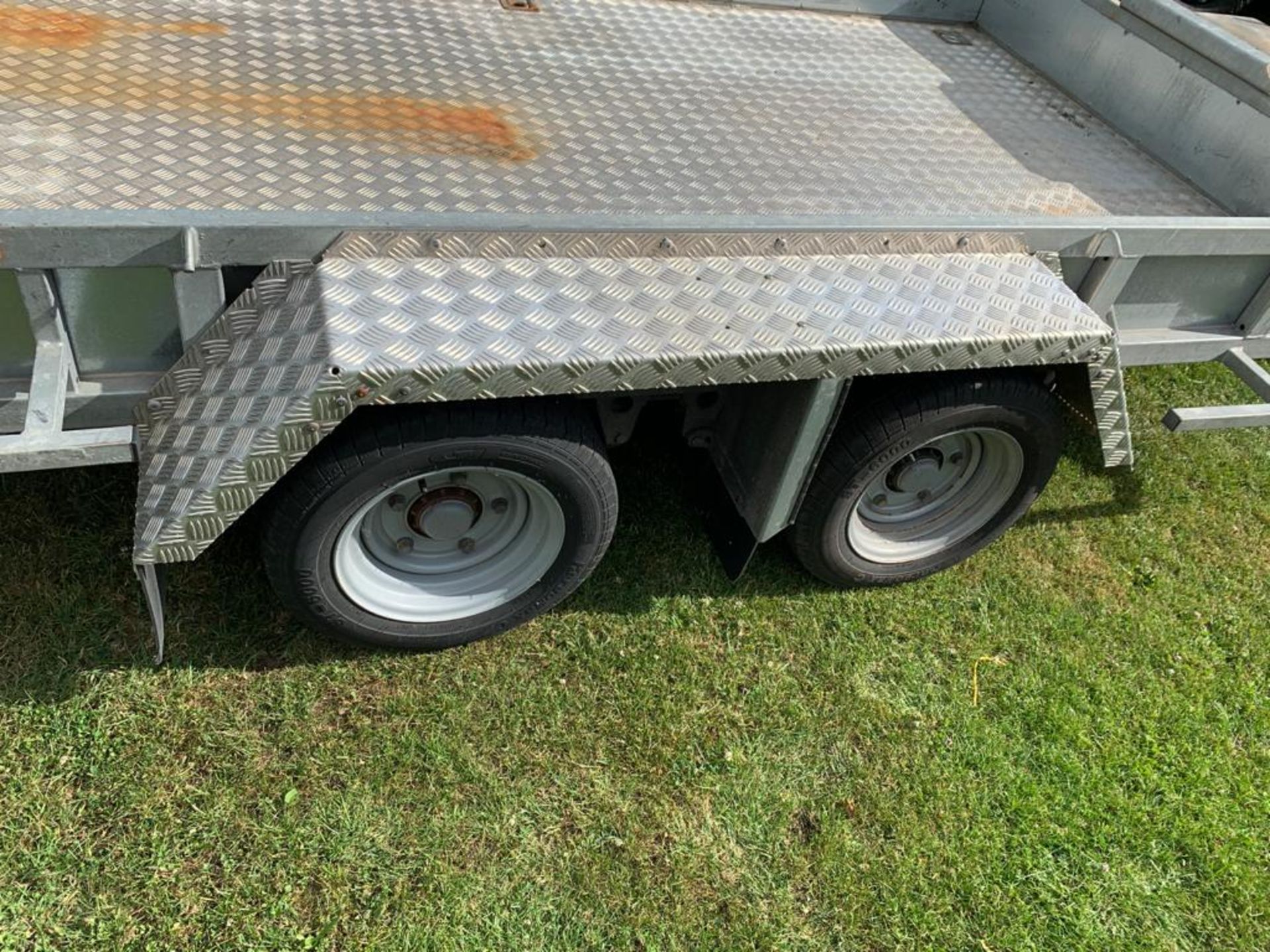IFOR WILLIAMS 10FT X 6FT TWIN AXLE 3500KG PLANT TRAILER, YEAR 2018, JUST BEEN SERVICE BY MAIN DEALER - Image 5 of 15