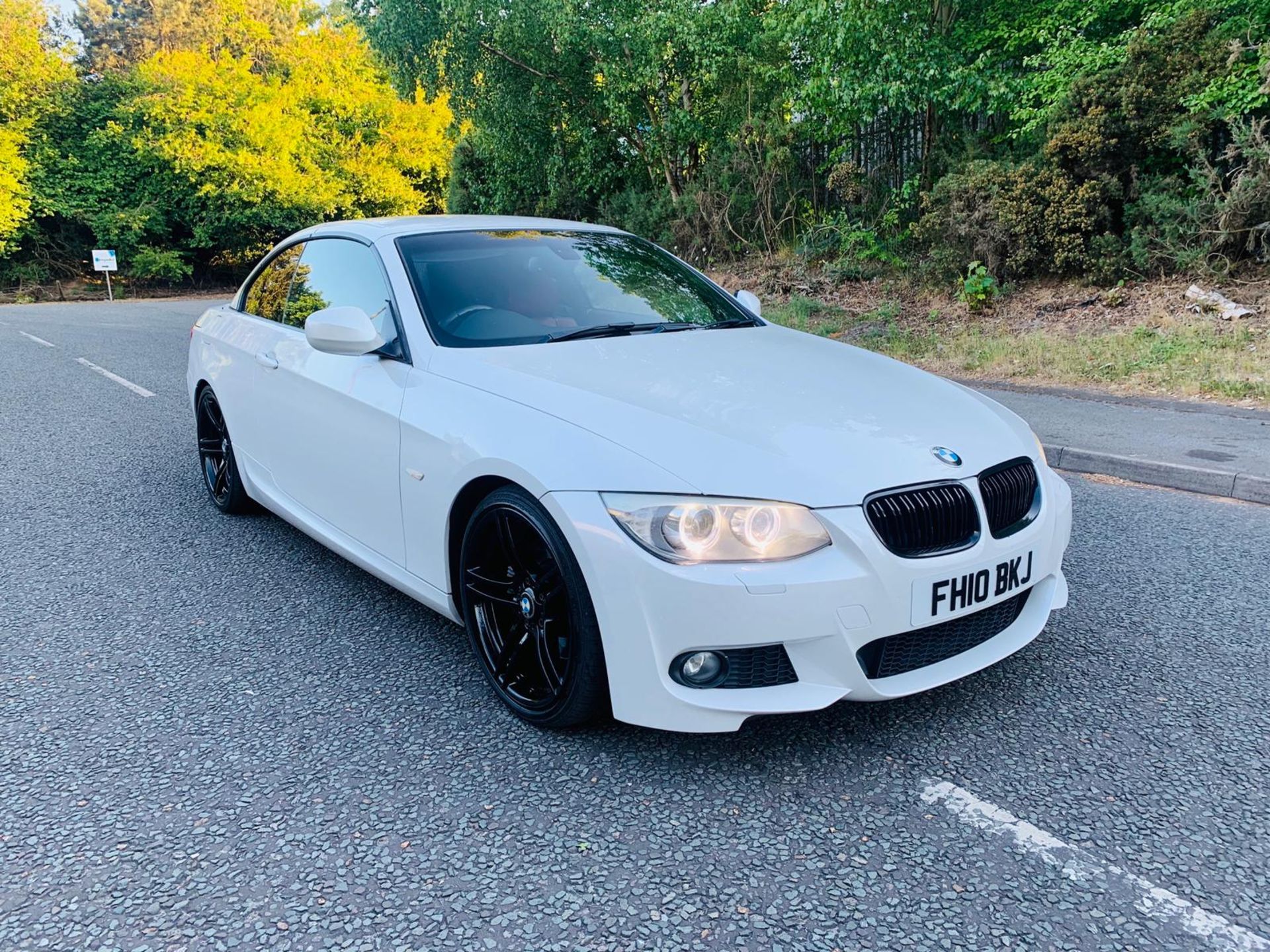 2010/10 REG BMW 330D M SPORT 3.0 DIESEL AUTOMATIC WHITE CONVERTIBLE *NO VAT*