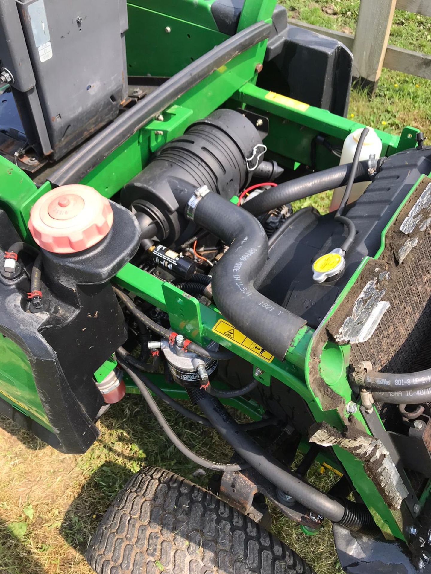 JOHN DEERE 1445 RIDE ON MOWER, UP FRONT ROTARY DECK, YEAR 2012 (REGISTERED IN 2013) EX COUNCIL - Image 9 of 10
