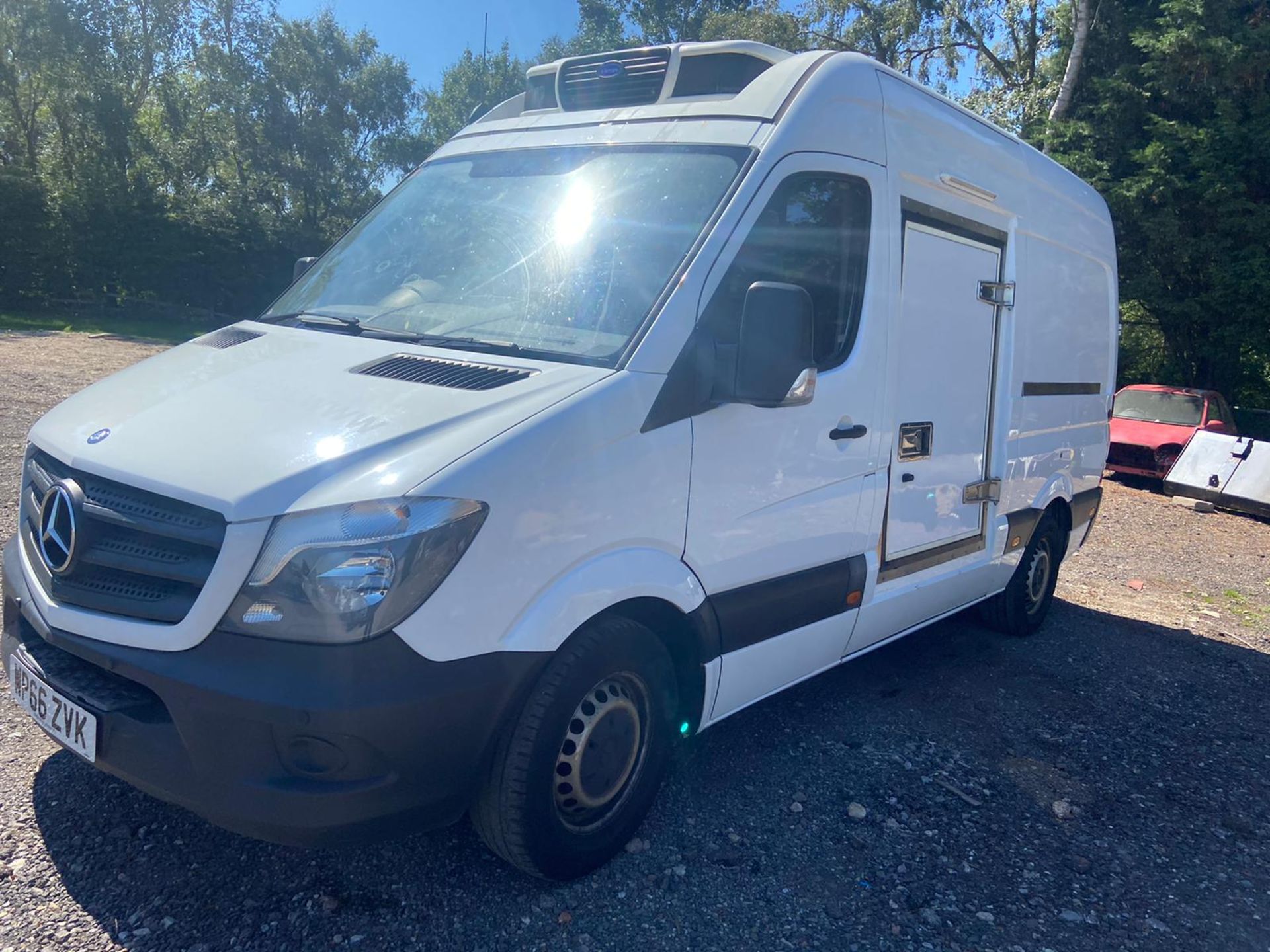 2016/16 REG MERCEDES-BENZ SPRINTER 313 CDI 2.2 DIESEL WHITE INSULATED VAN, SHOWING 0 FORMER KEEPERS - Image 3 of 12