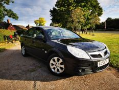 2009/58 REG VAUXHALL VECTRA EXCLUSIVE CDTI 150 AUTOMATIC BLACK 5 DOOR HATCHBACK *NO VAT*