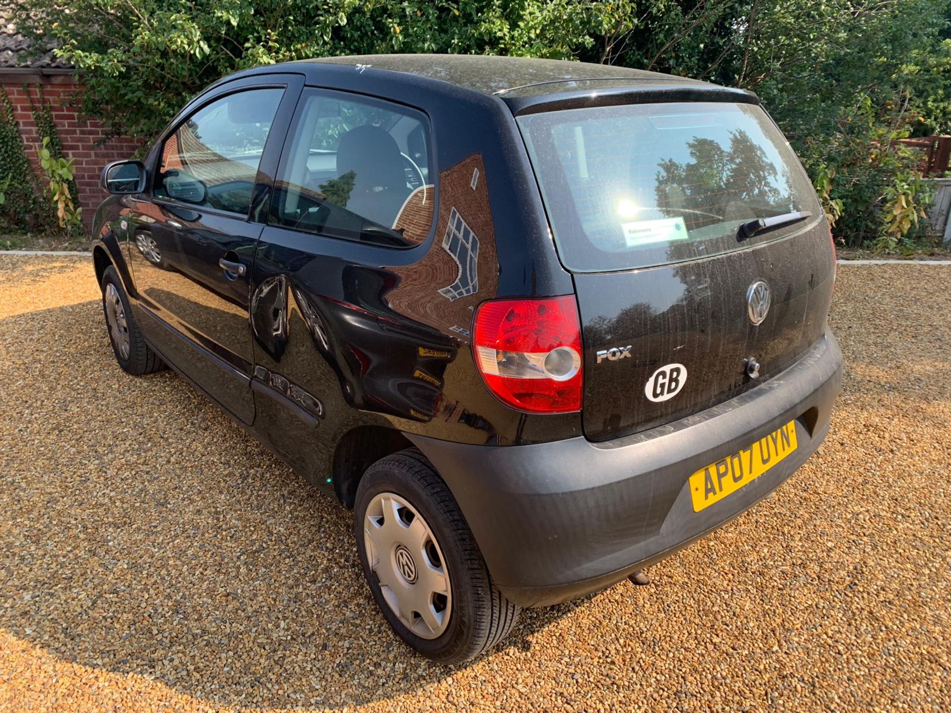 2007/07 REG VOLKSWAGEN FOX 55 1.2 PETROL BLACK 3 DOOR HATCHBACK, SHOWING 2 FORMER KEEPERS *NO VAT* - Image 4 of 9