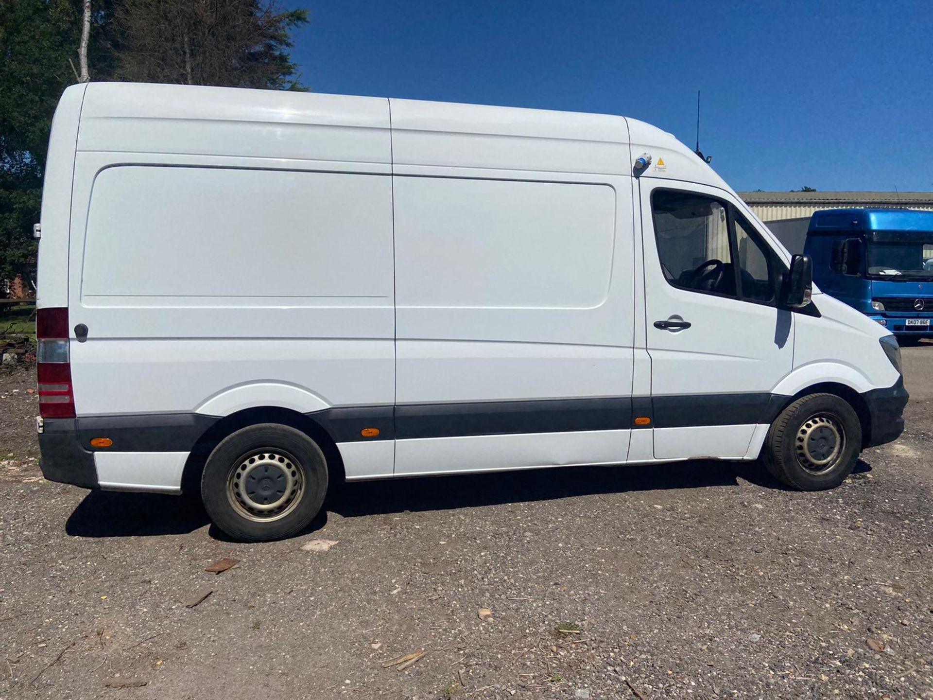 2016/16 REG MERCEDES-BENZ SPRINTER 313 CDI 2.2 DIESEL WHITE INSULATED VAN, SHOWING 0 FORMER KEEPERS - Image 6 of 12