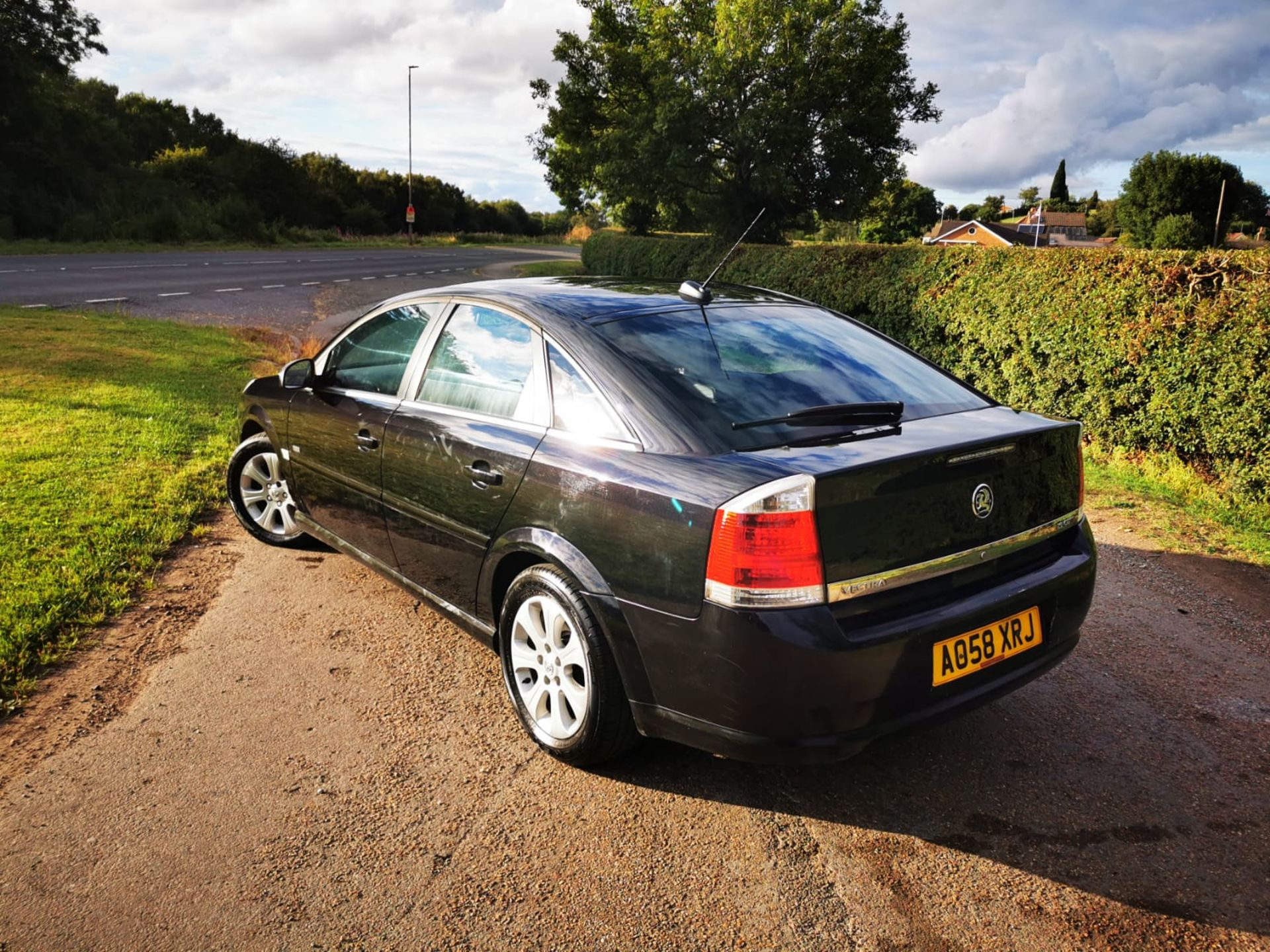 2009/58 REG VAUXHALL VECTRA EXCLUSIVE CDTI 150 AUTOMATIC BLACK 5 DOOR HATCHBACK *NO VAT* - Image 5 of 19