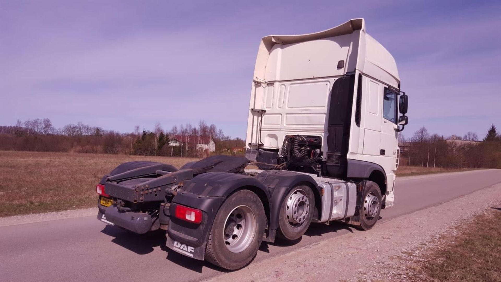 2014/14 REG DAF TRUCKS XF 440 FTG LHD WHITE DIESEL TRACTOR UNIT, SHOWING 0 FORMER KEEPERS *NO VAT* - Image 4 of 8