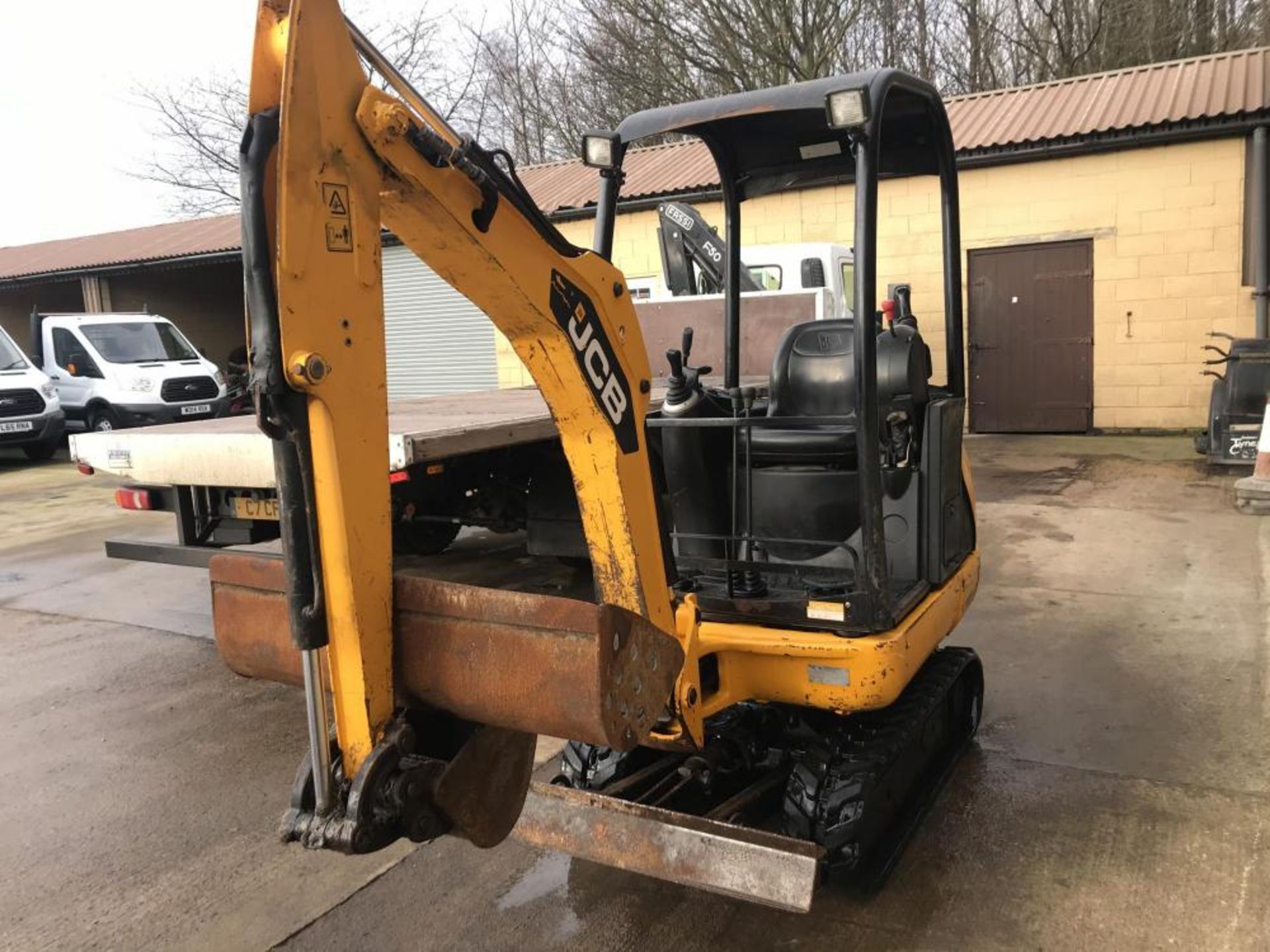 JCB 8014 CTS TRACKED MINI DIGGER / EXCAVATOR, YEAR 2013, 1383 HOURS, C/W 2 X BUCKETS *PLUS VAT* - Image 2 of 12