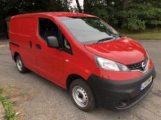 2013/13 REG NISSAN NV200 SE DCI 1.5 DIESEL RED VAN, SHOWING 1 FORMER KEEPER *NO VAT*