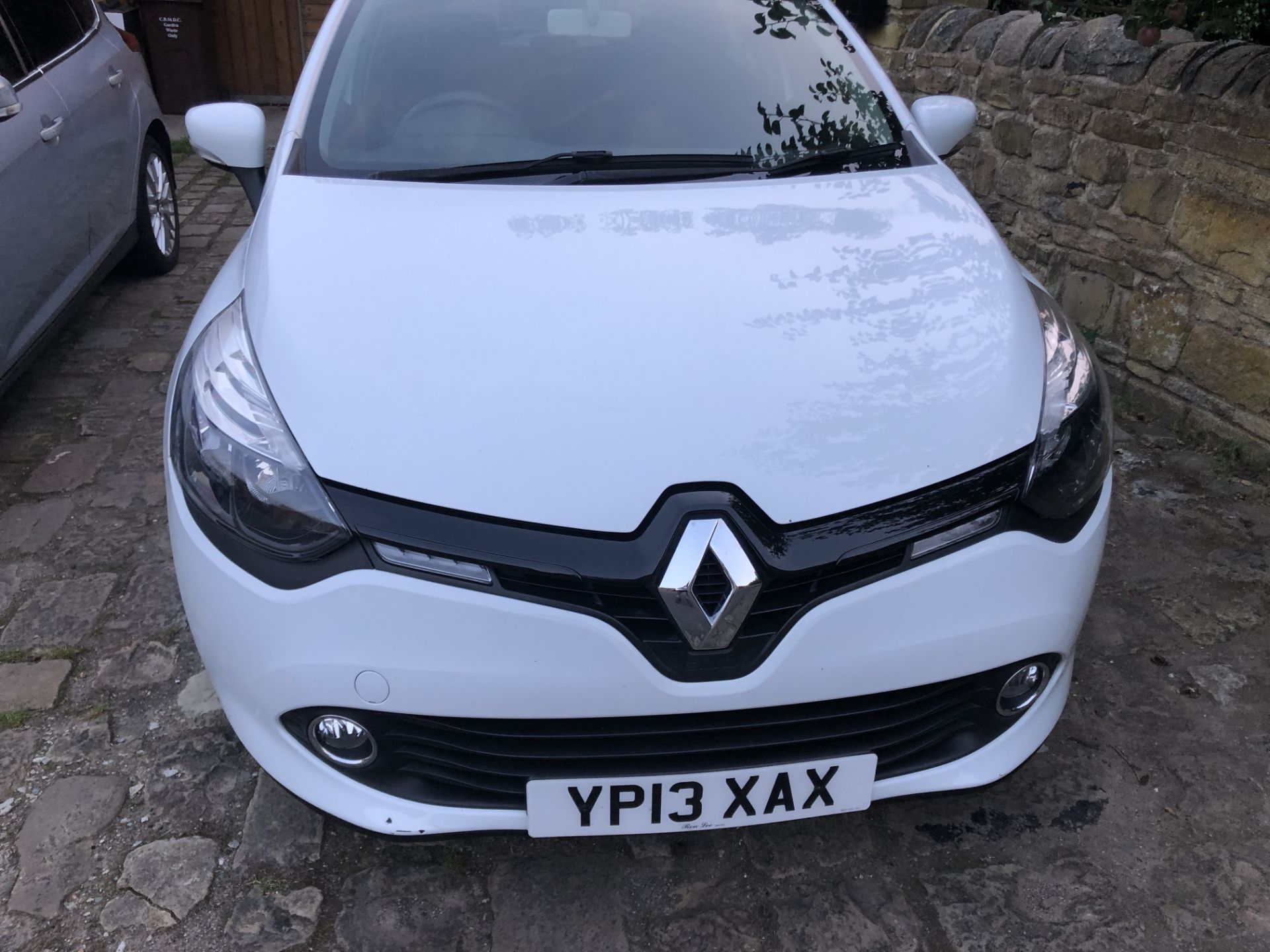 2013/13 REG RENAULT CLIO EXPRESSION PLUS 16V 1.2 PETROL WHITE 5 DOOR HATCHBACK, FULL SERVICE HISTORY - Image 3 of 14