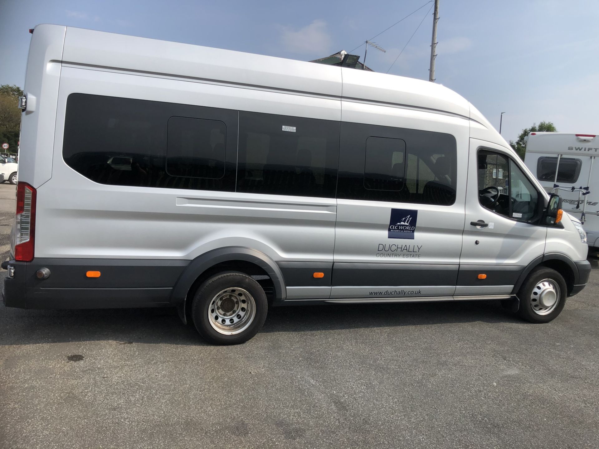 2017/17 REG FORD TRANSIT 460 TREND ECONETIC 2.2 DIESEL 17 SEAT MINIBUS, SHOWING 0 FORMER KEEPERS - Image 8 of 12