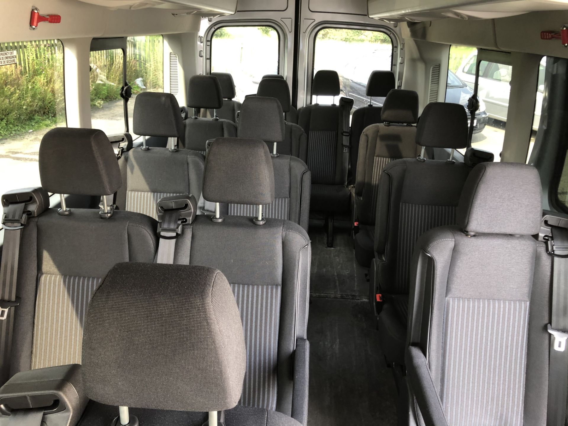 2017/17 REG FORD TRANSIT 460 TREND ECONETIC 2.2 DIESEL 17 SEAT MINIBUS, SHOWING 0 FORMER KEEPERS - Image 9 of 12