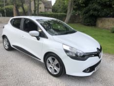 2013/13 REG RENAULT CLIO EXPRESSION PLUS 16V 1.2 PETROL WHITE 5 DOOR HATCHBACK, FULL SERVICE HISTORY