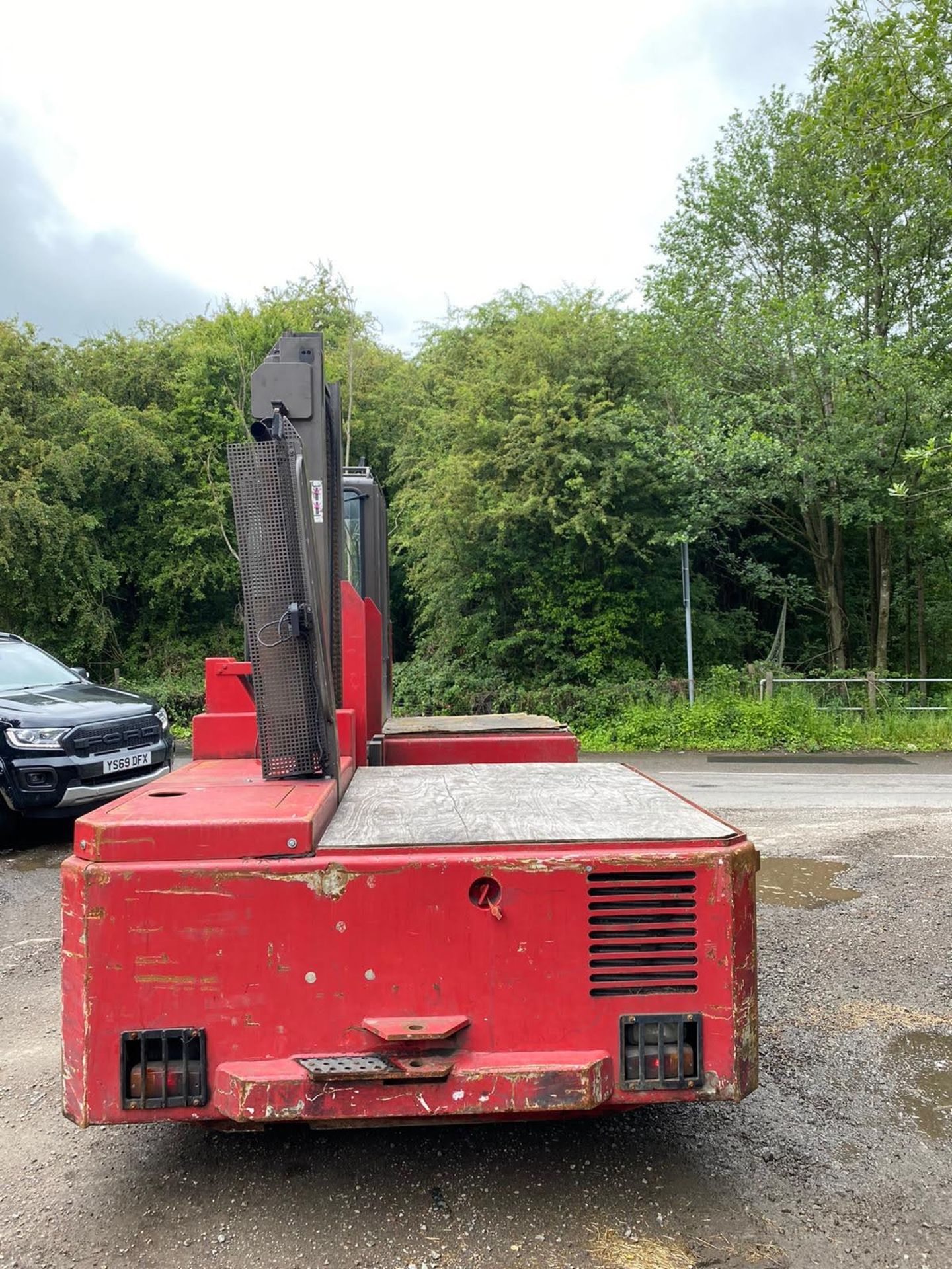 JUMBO SPREADER JU3,500 SIDE LOADER FORKLIFT, YEAR 2002, SHOWING 227 HOURS *PLUS VAT* - Image 5 of 8